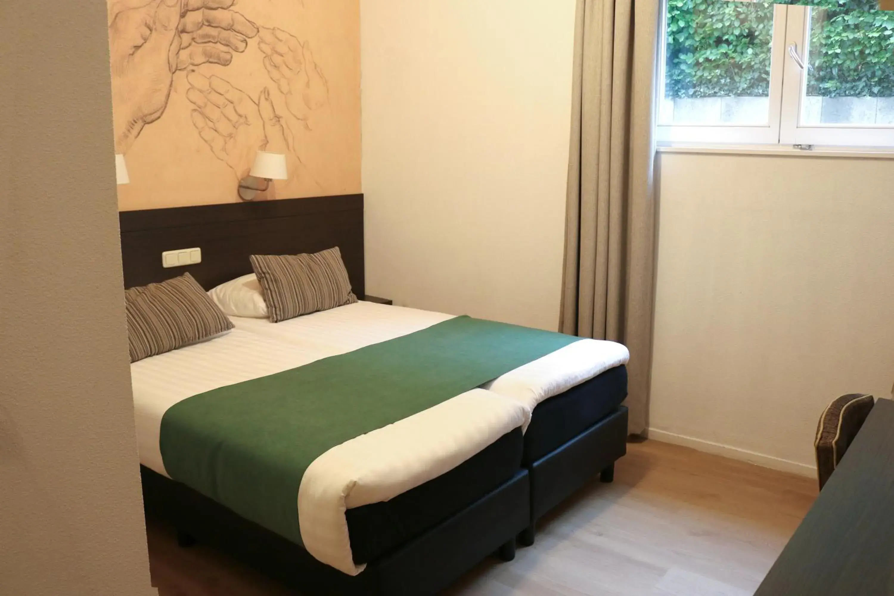 Twin Room in Parkhotel Auberge Vincent Twin Room in Parkhotel Auberge Vincent