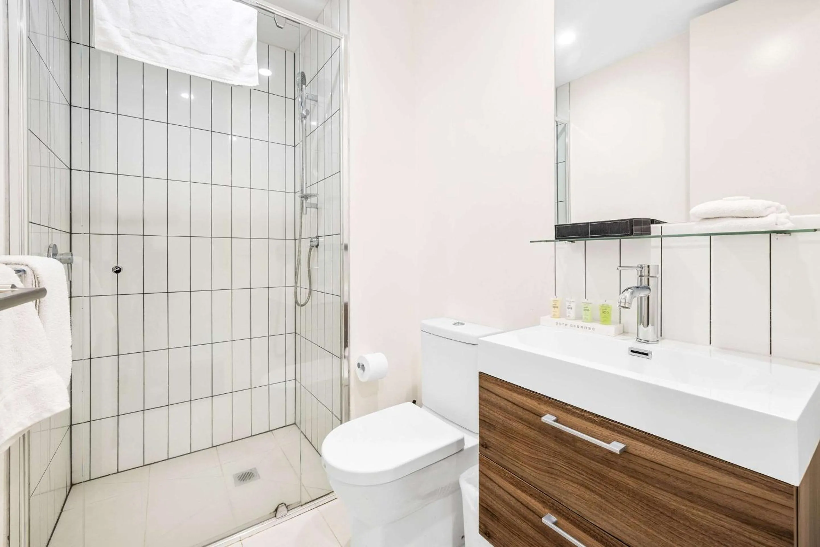 Bedroom in Comfort Apartments Box Hill