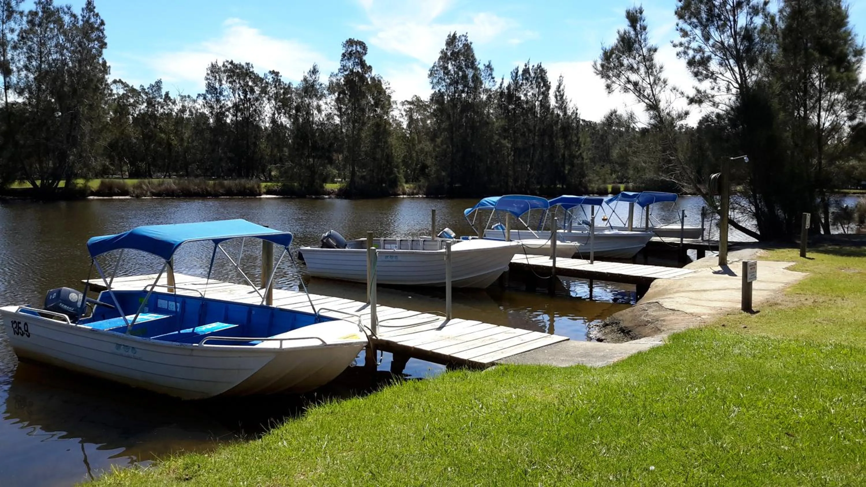Fishing in Tuncurry Lakes Resort