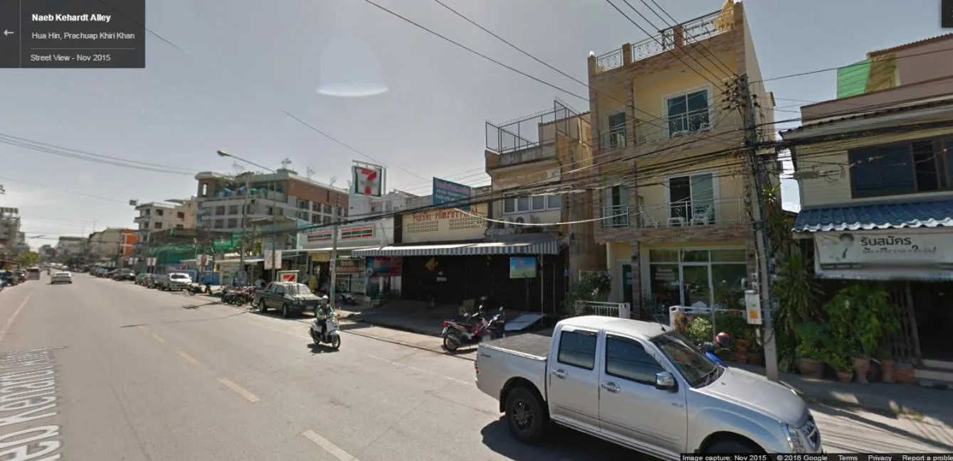 Property building in Bann Lom Le Guest House