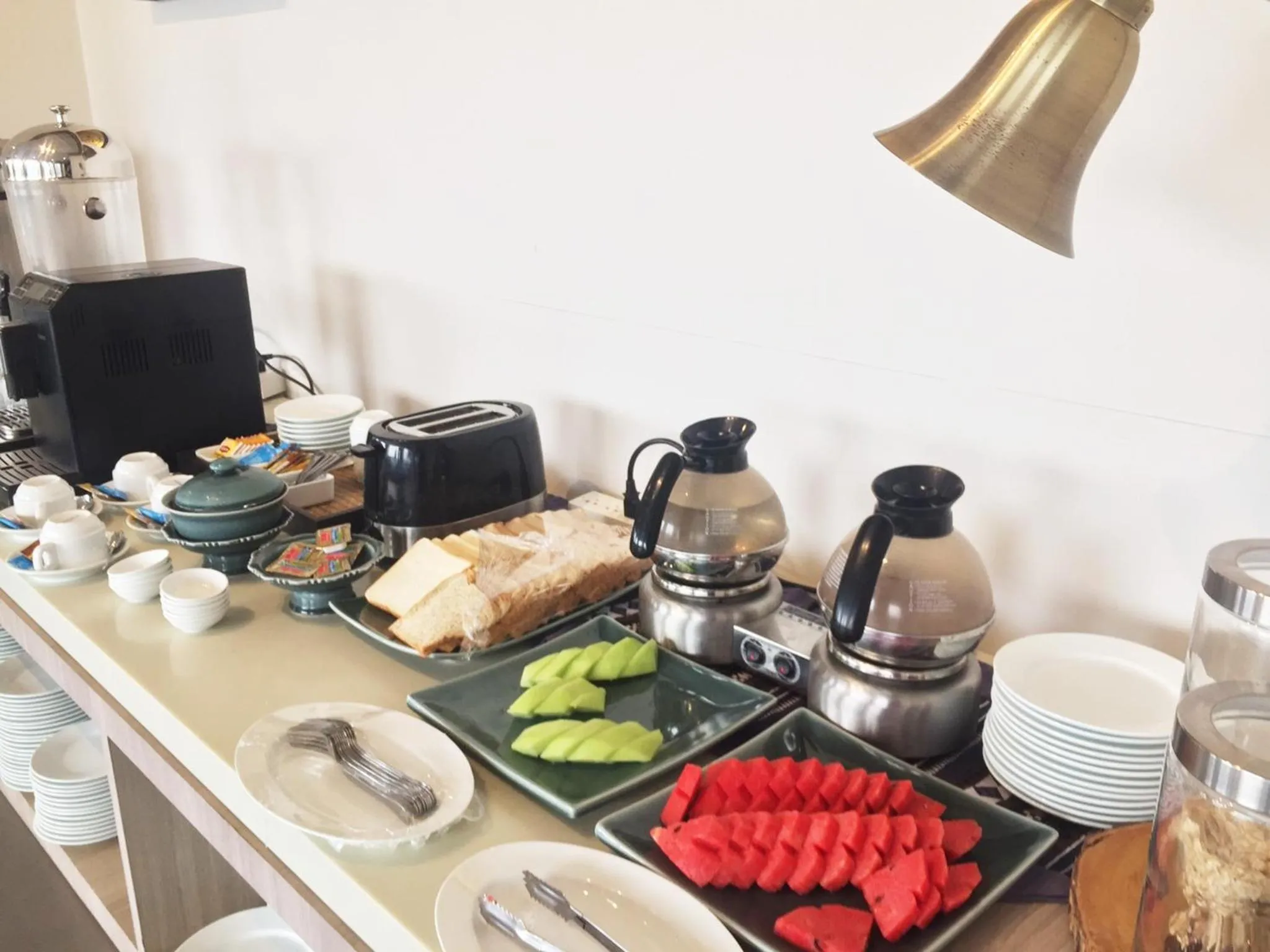 Coffee/tea facilities in Fortune Riverview Hotel Chiang Khong