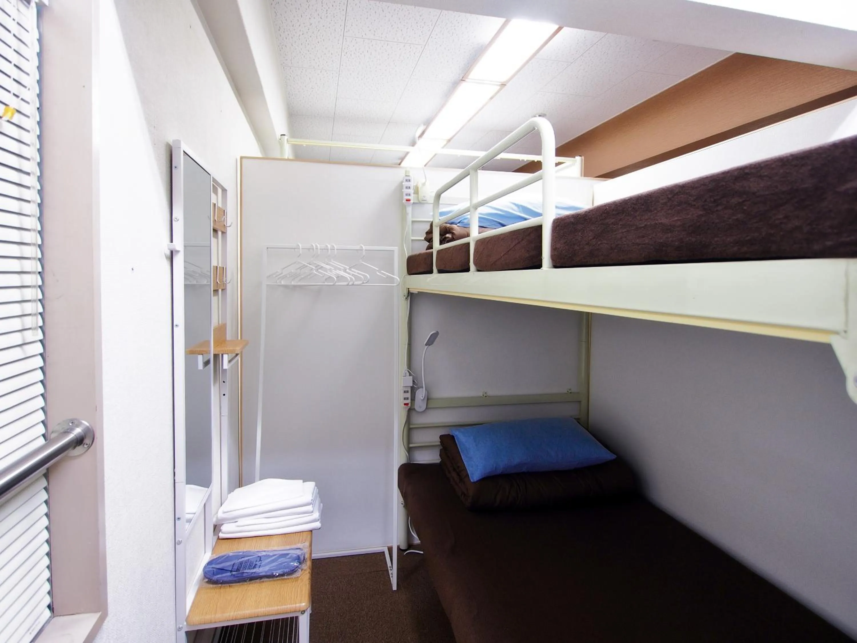 Bed in Omotenashi Hostel Miyajima