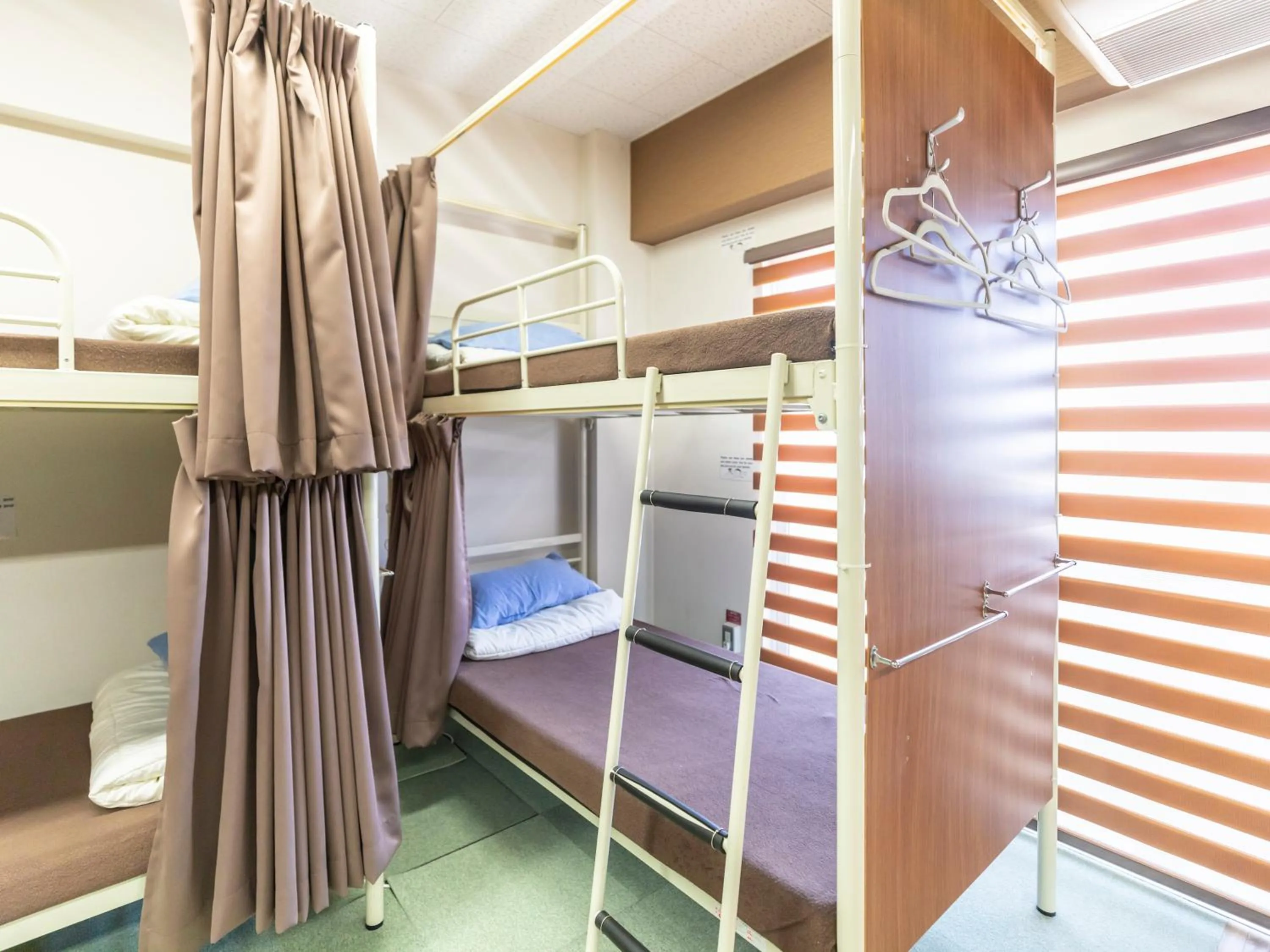bunk bed, Bed in Omotenashi Hostel Miyajima