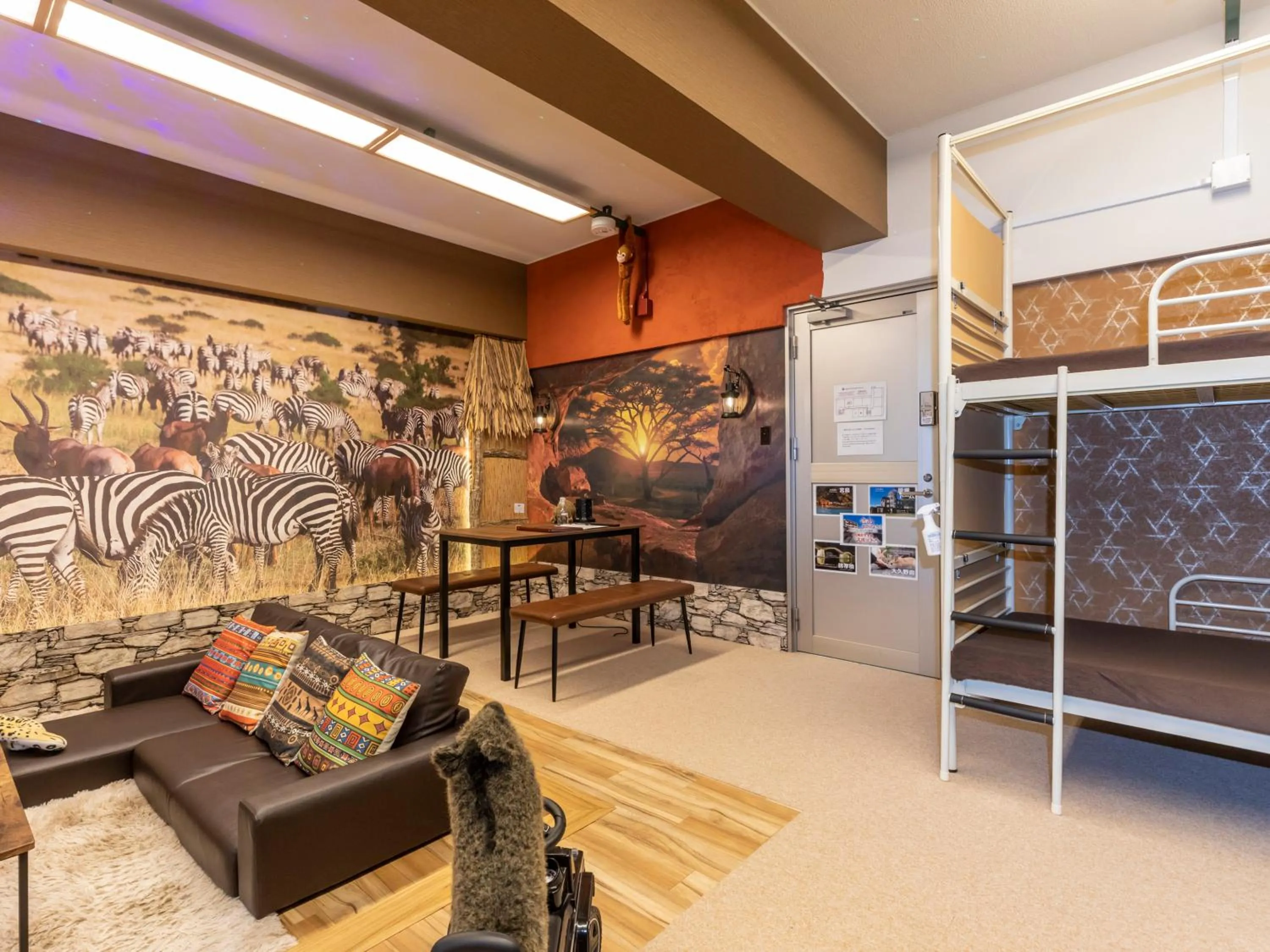 Seating area, Bed in Omotenashi Hostel Miyajima