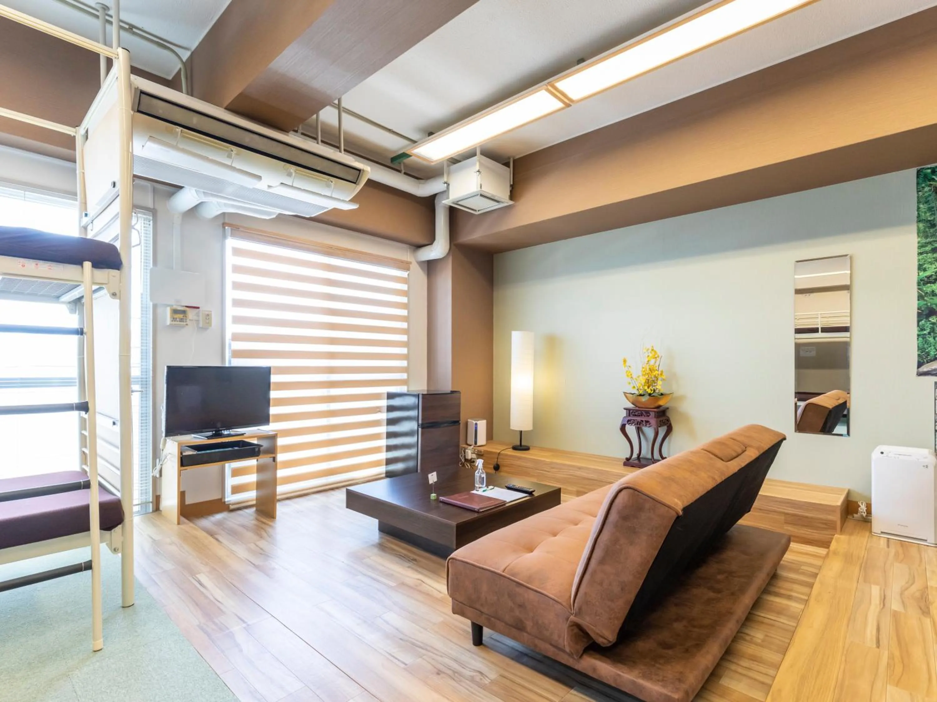 TV and multimedia in Omotenashi Hostel Miyajima