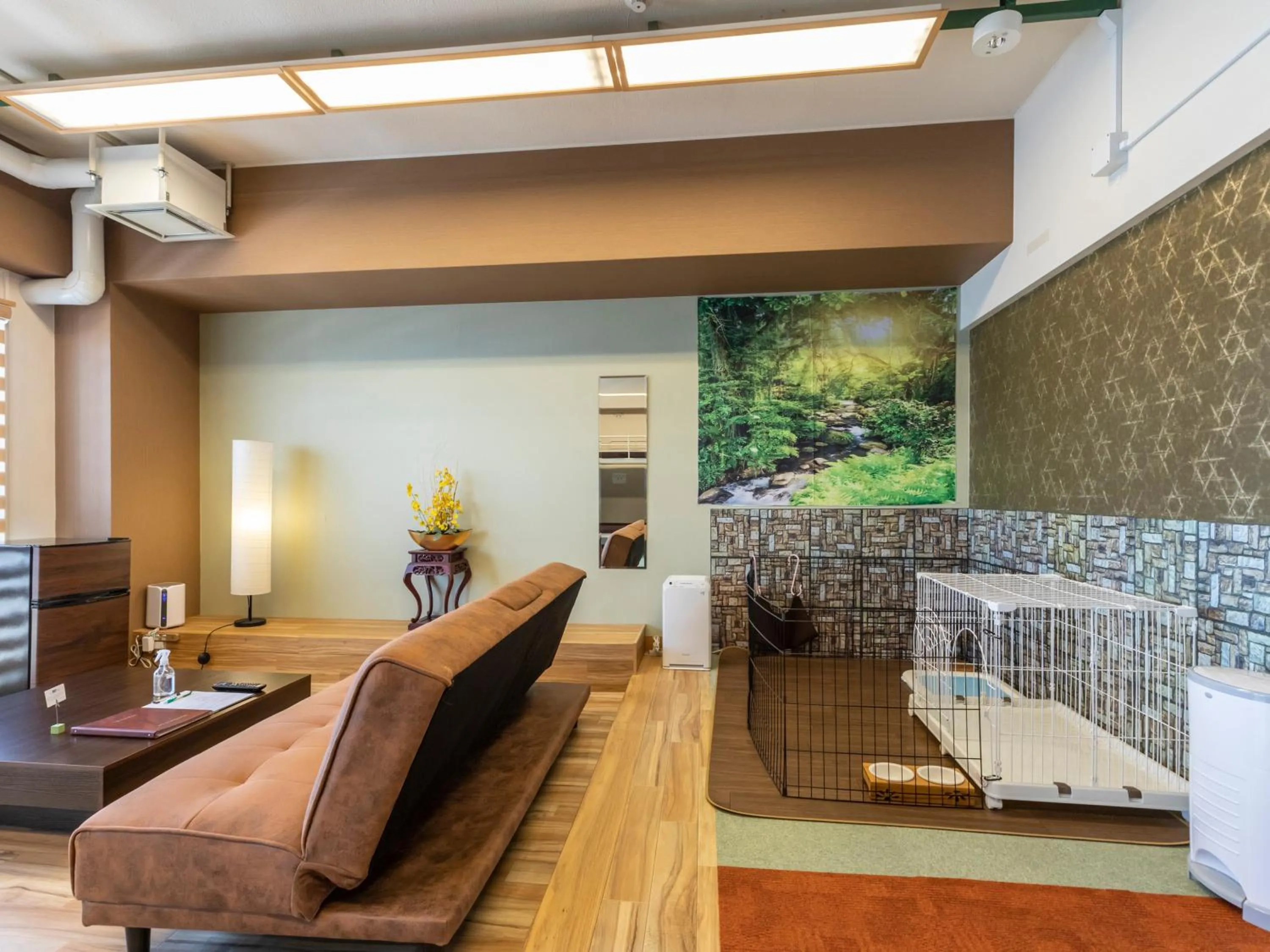 Seating area in Omotenashi Hostel Miyajima