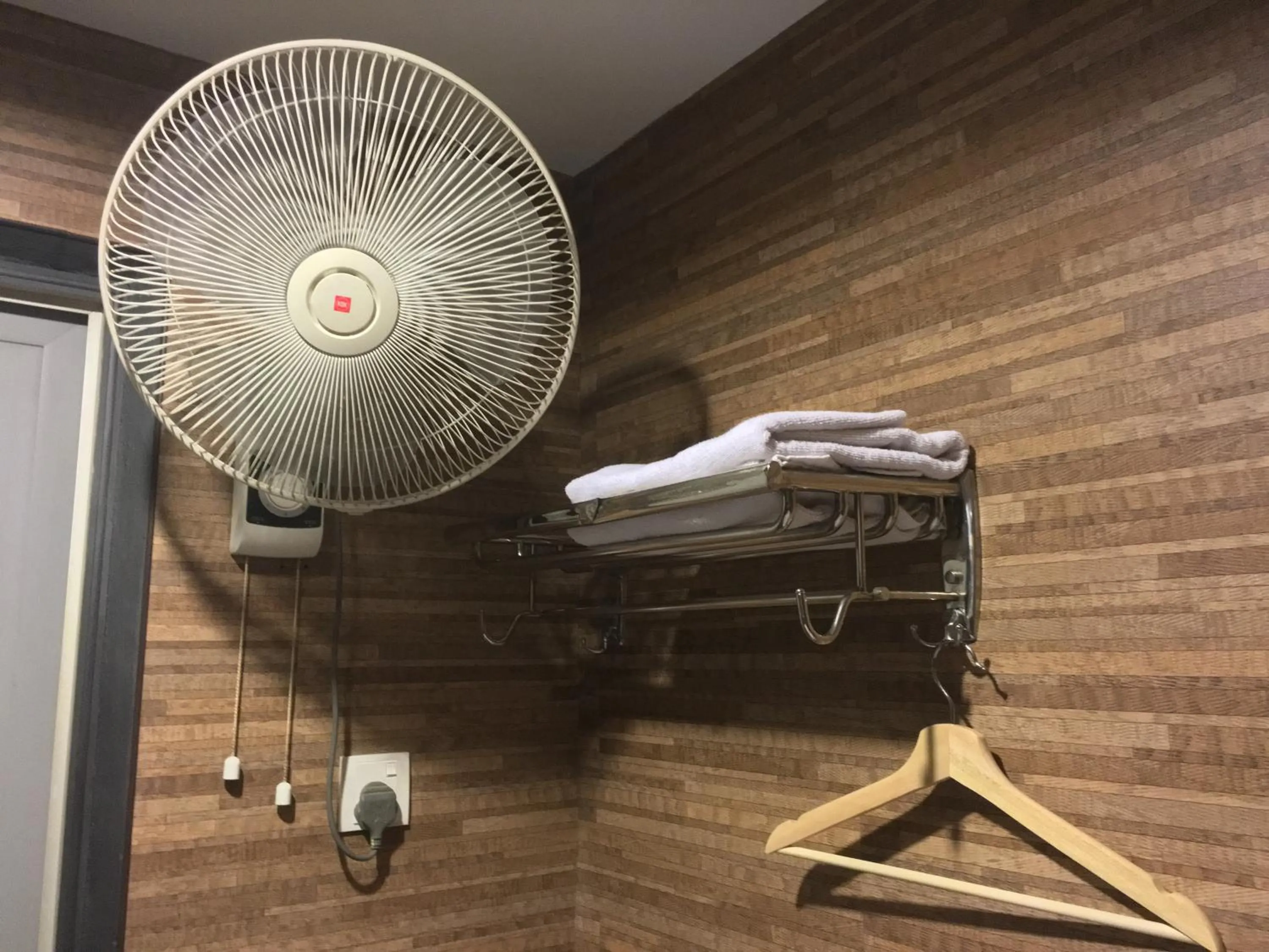 Bedroom in Talents Motor Park Hotel