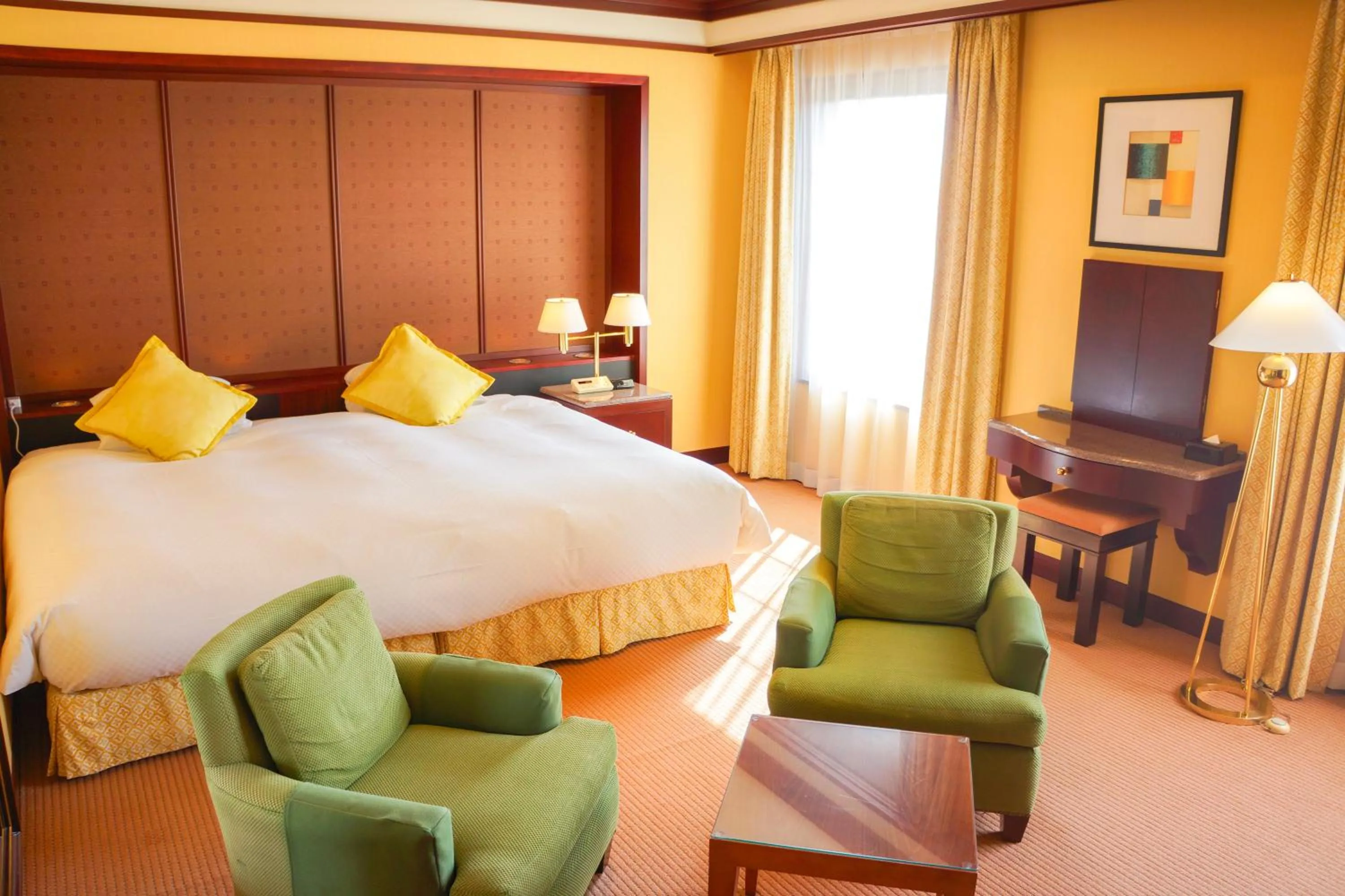 Bed in Mito Plaza Hotel