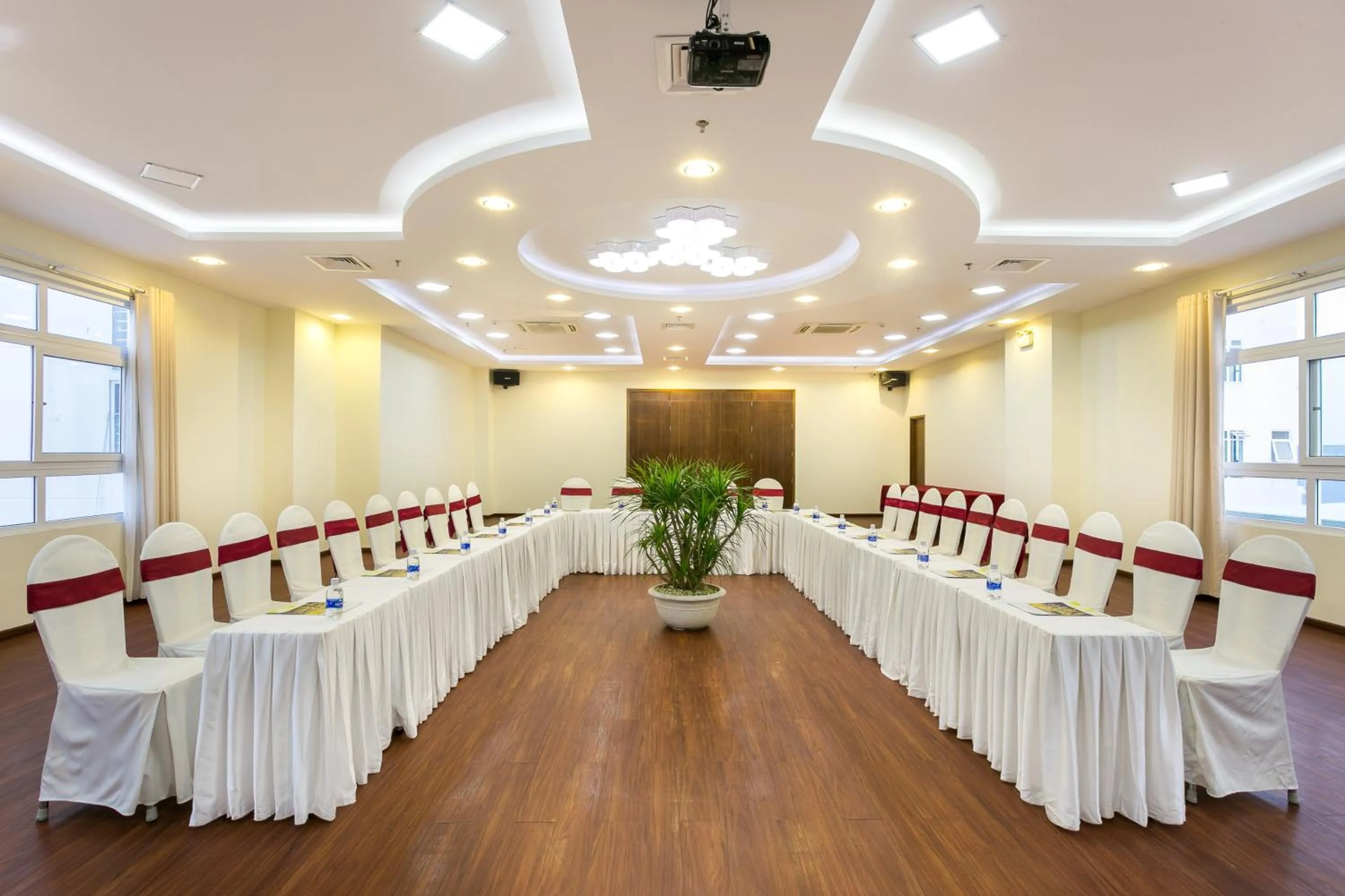 Business facilities in Centre Hotel
