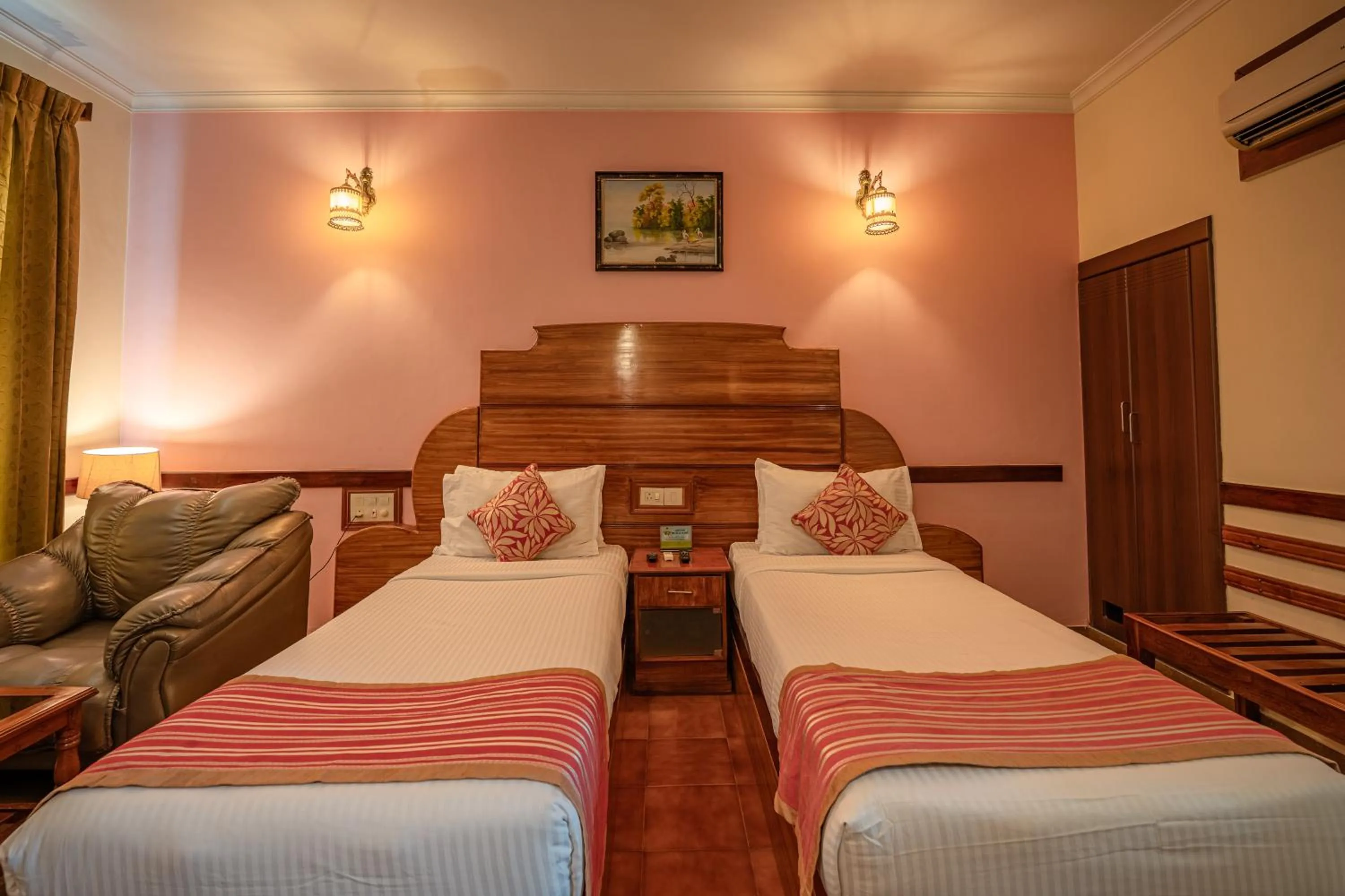 Bed in Hotel Presidency Kempegowda International Airport Bangalore