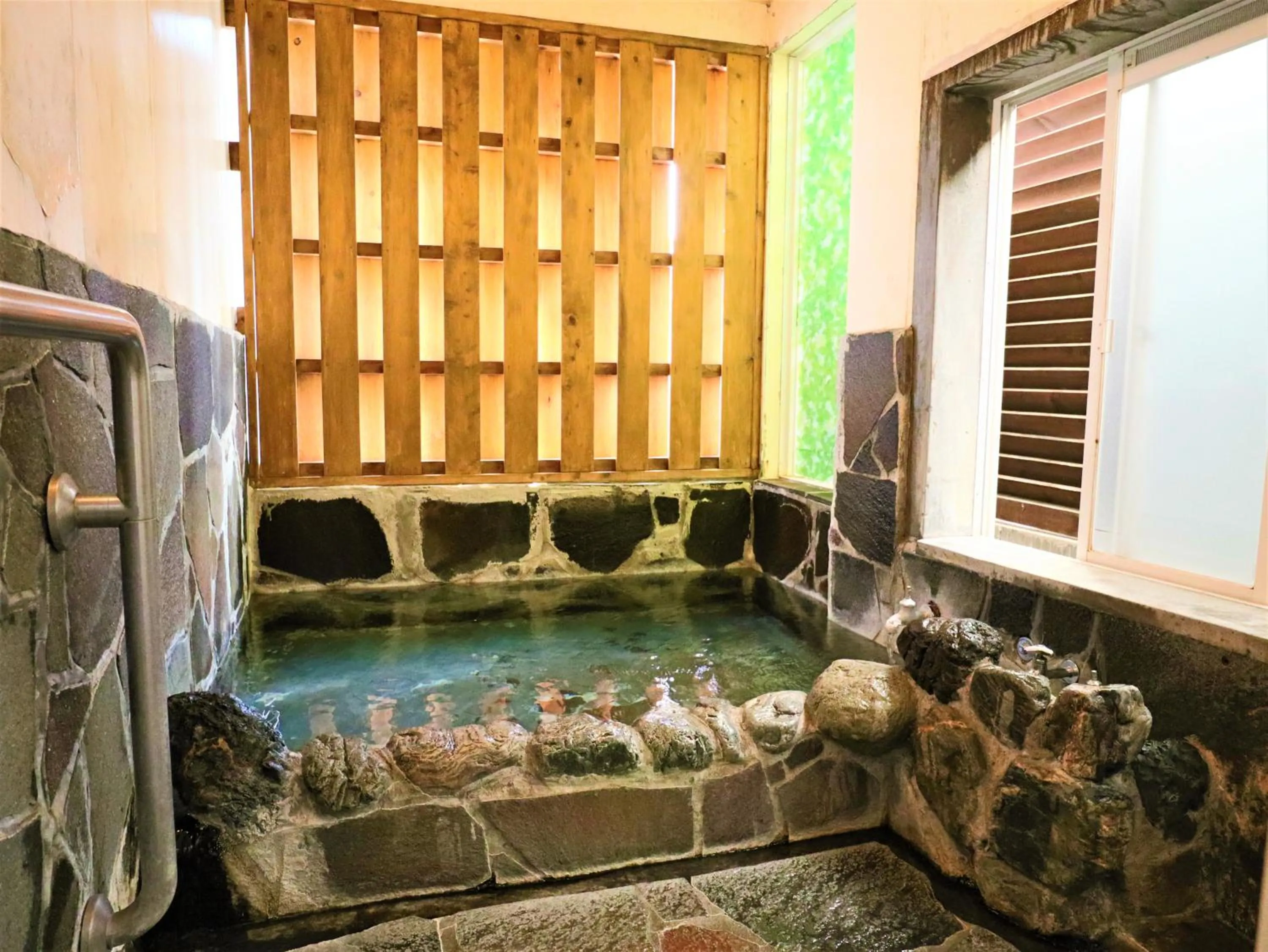 Hot Tub in Yufuin Sonata