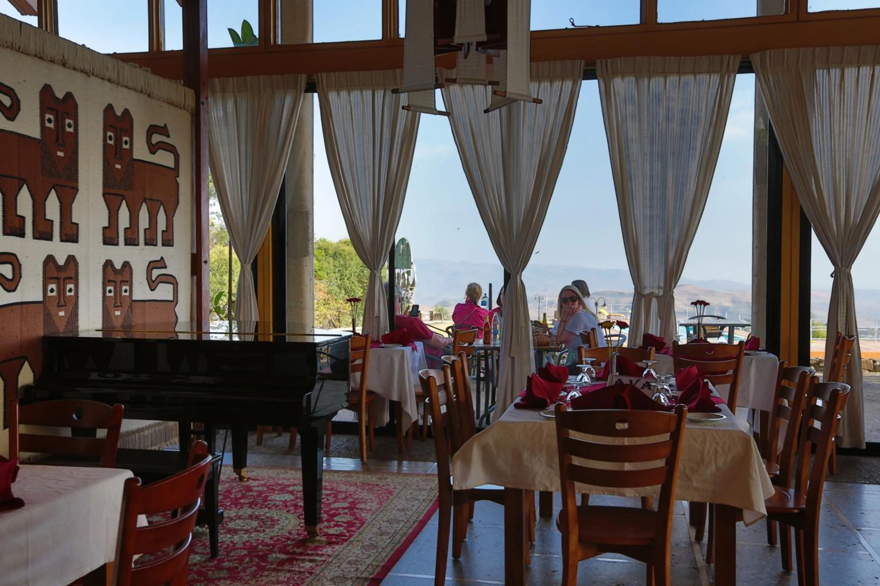 Food and drinks in Goha Hotel