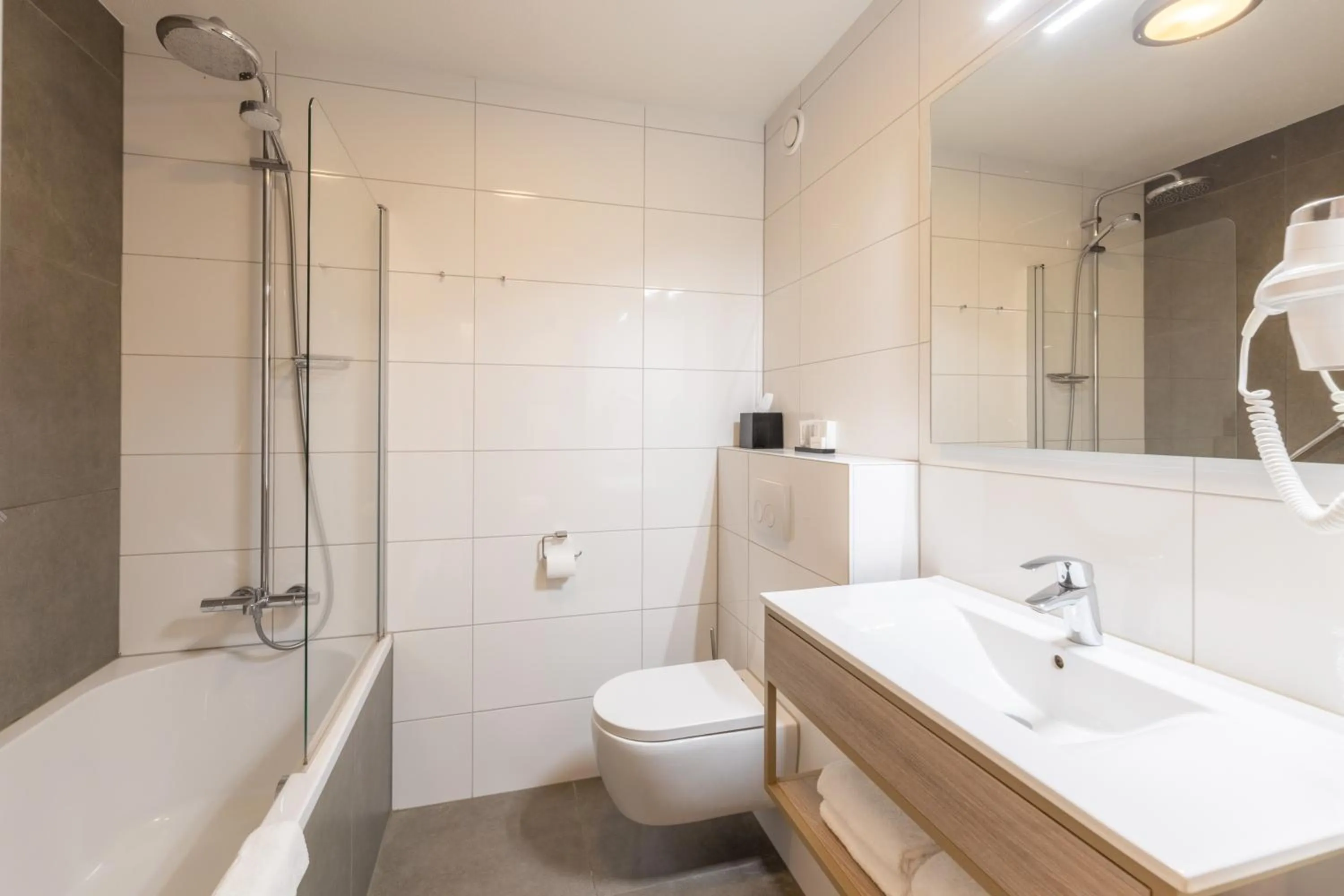 Bathroom in Hotel Asteria