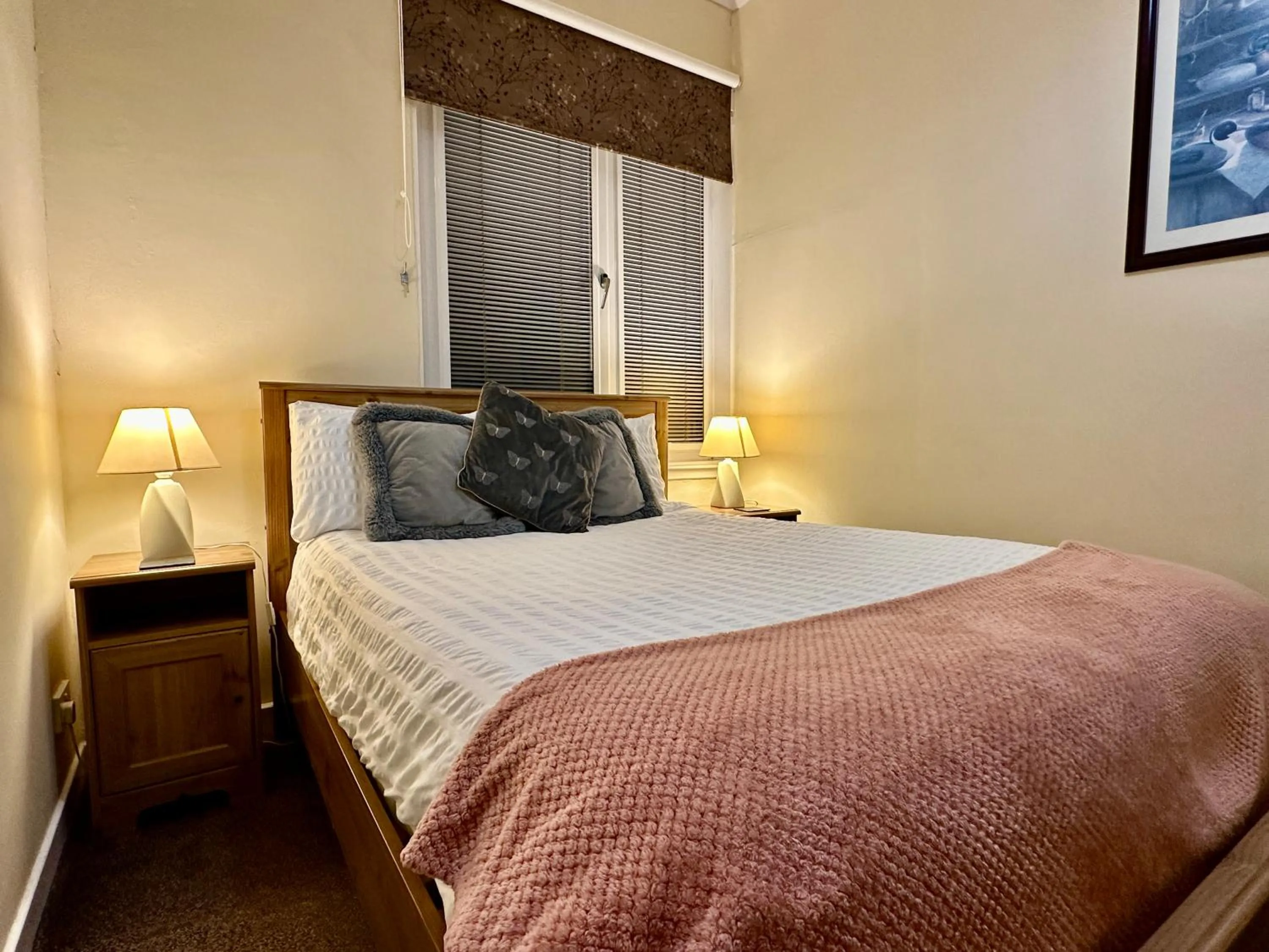 Bed in The Elbow Room