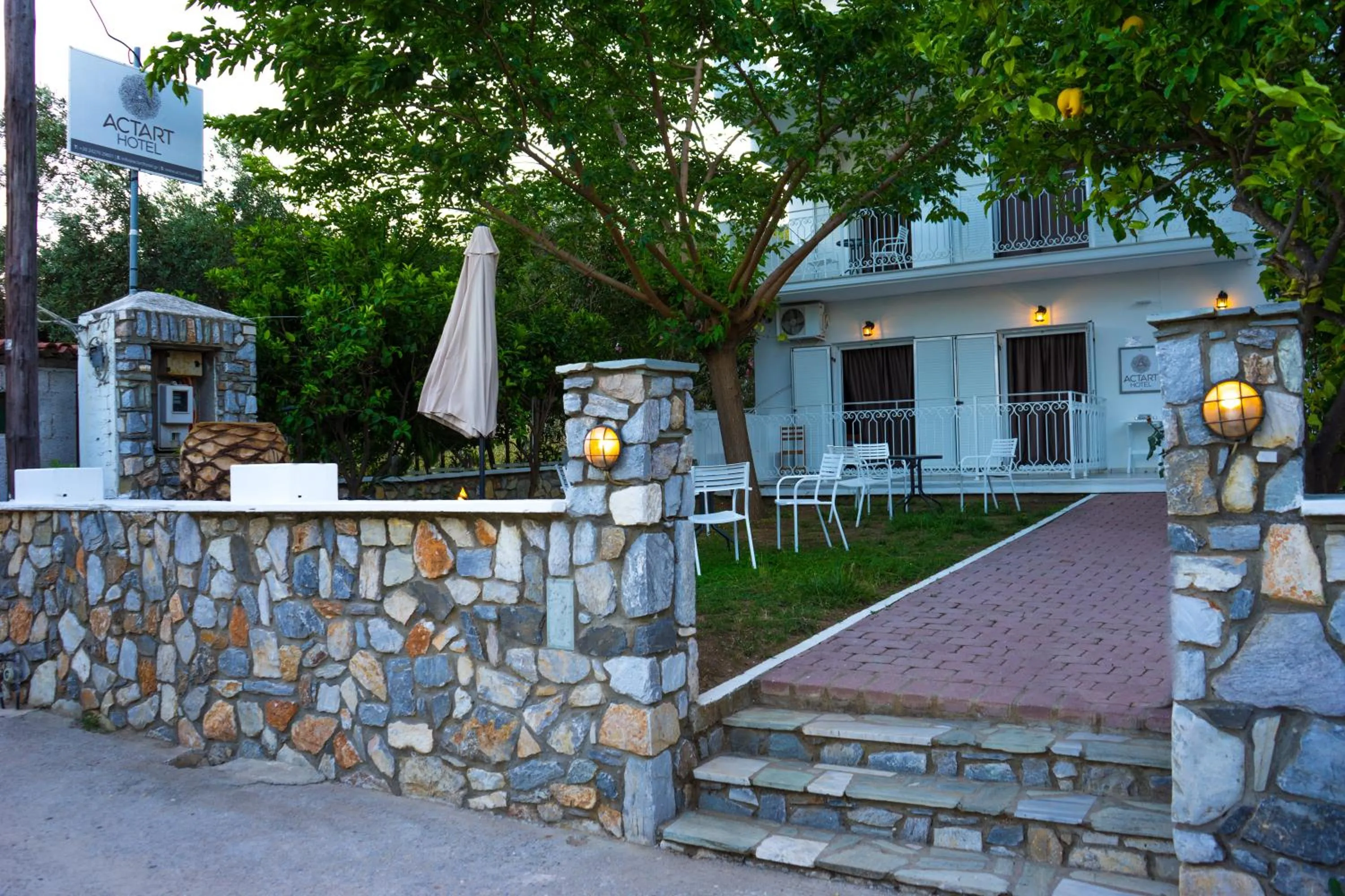 Garden in Act Art Skiathos