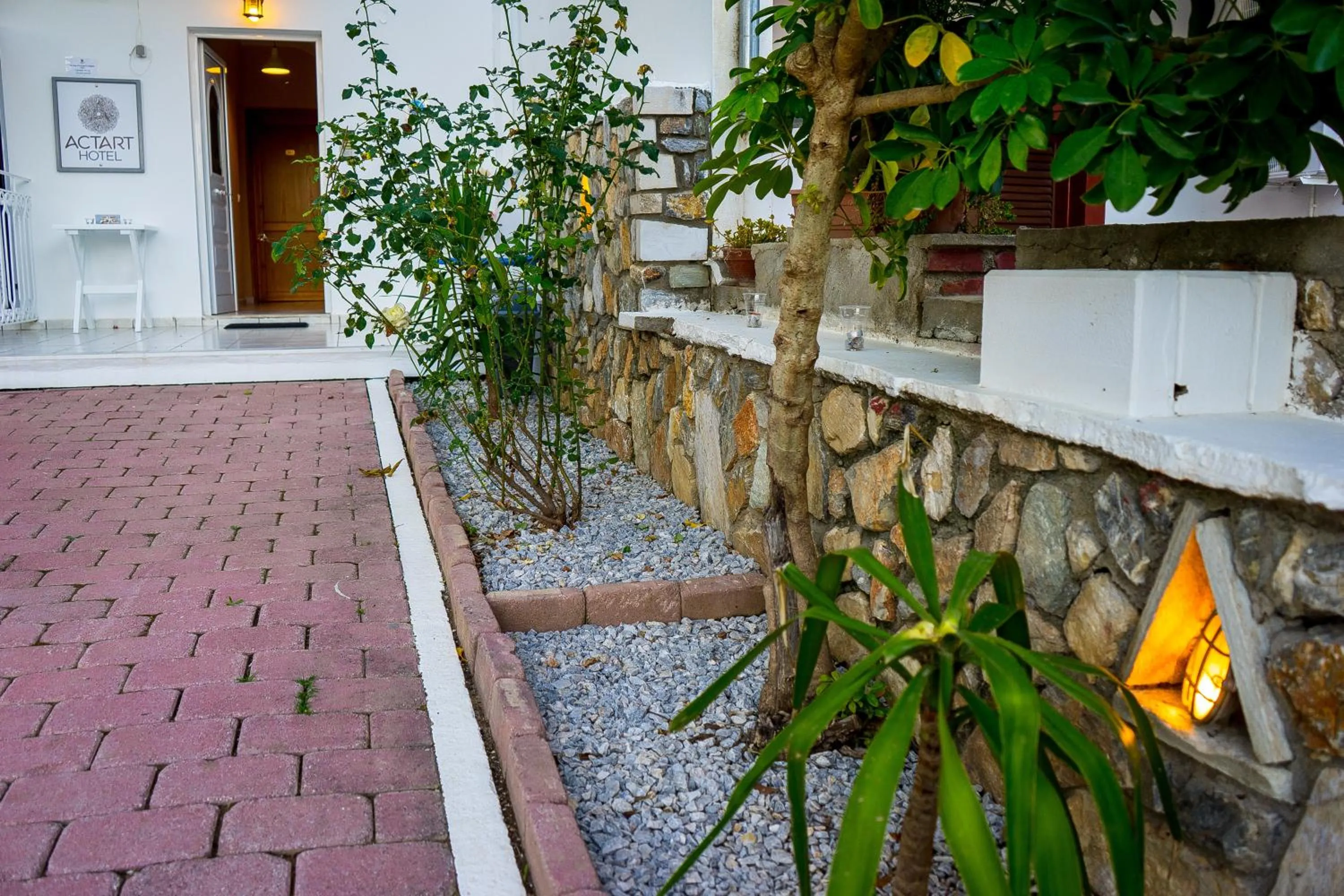 Garden in Act Art Skiathos