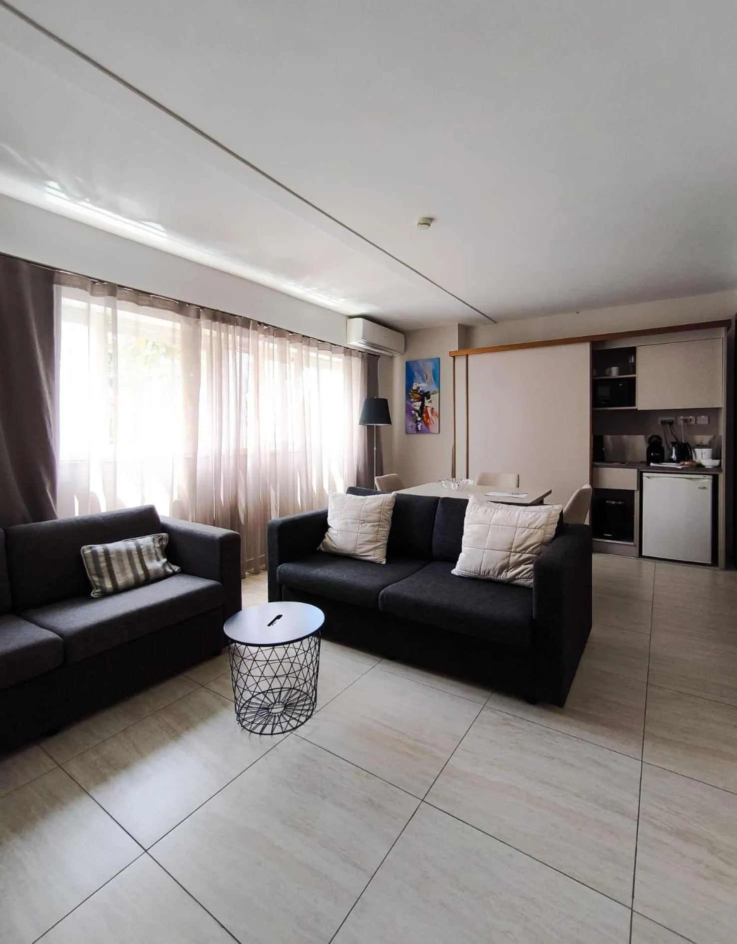 Guests in D Townhouse Boutique Suites