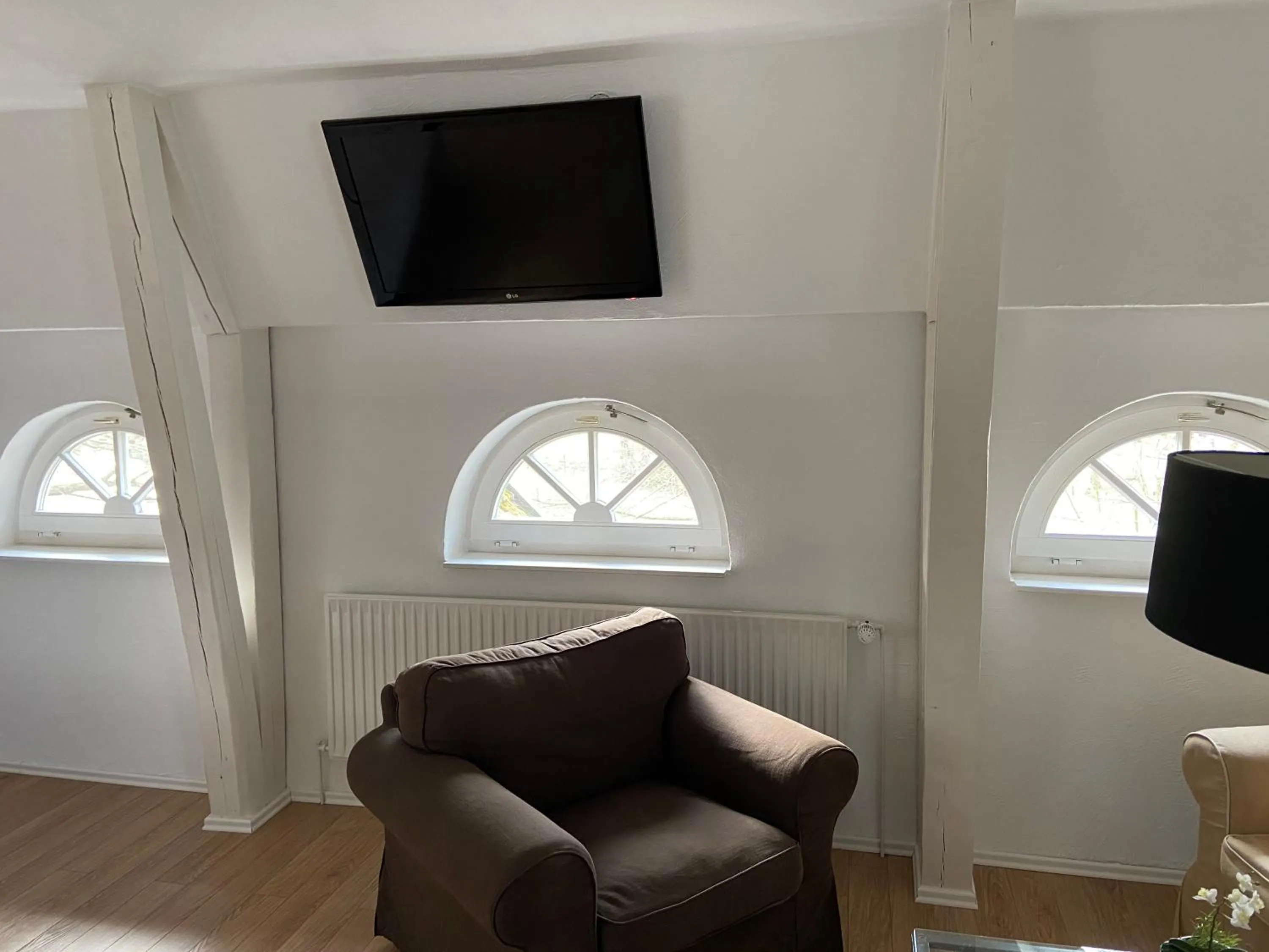 TV and multimedia in Klosterschänke Hude Hotel Ferienwohnungen Restaurant Café