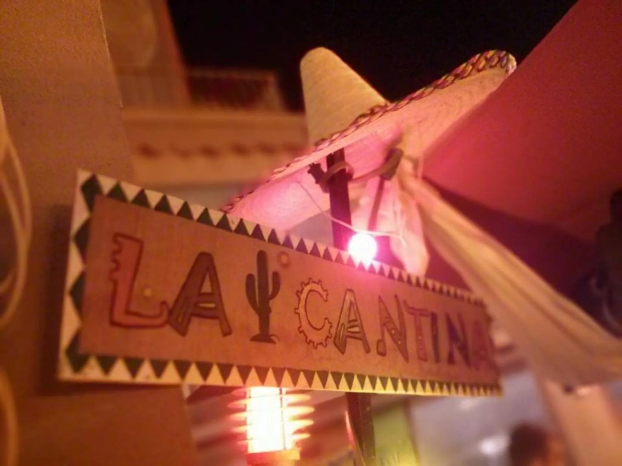 Evening entertainment in Hotel Mira-Mar