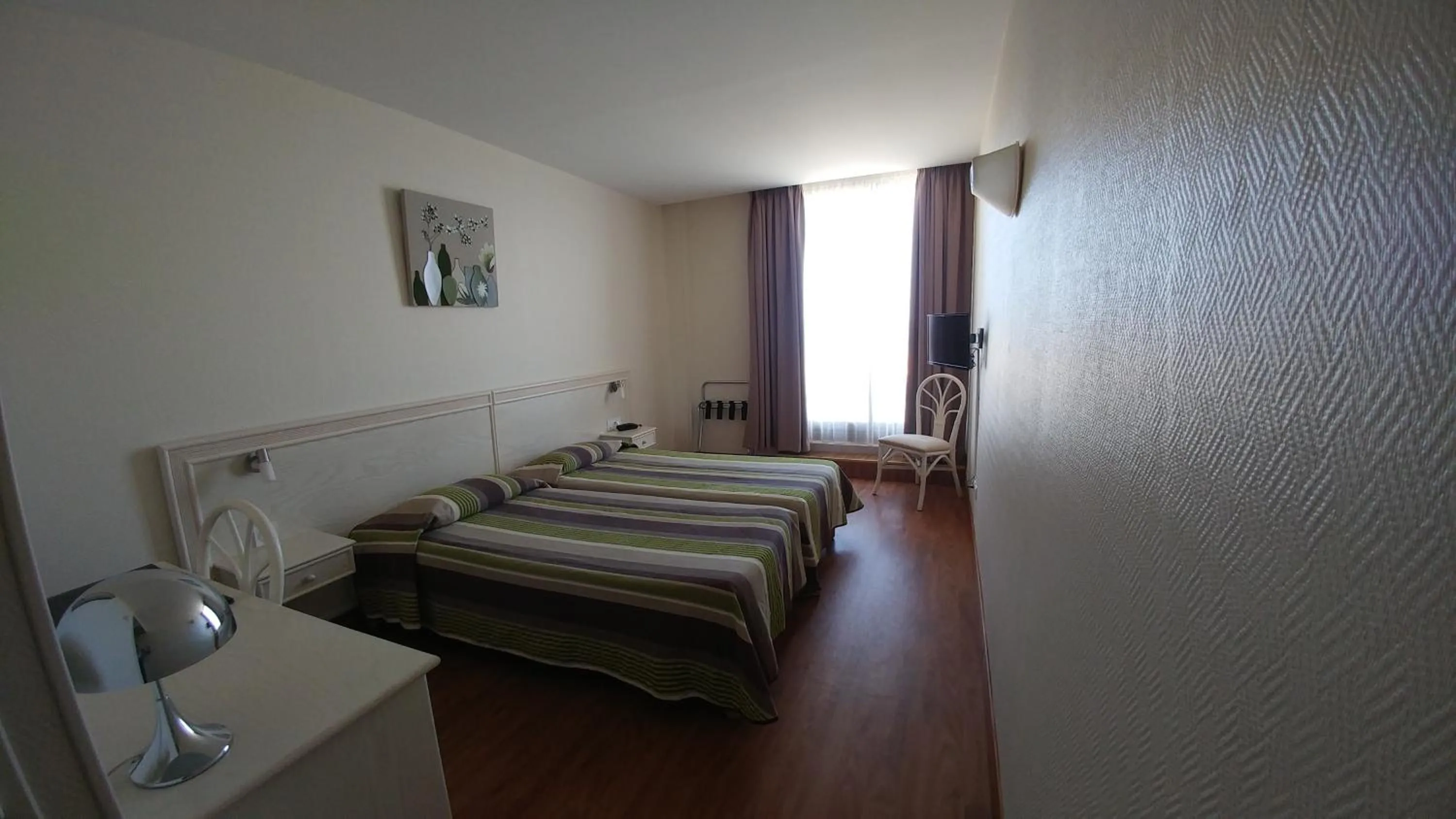 Photo of the whole room, Bed in Hotel Mira-Mar