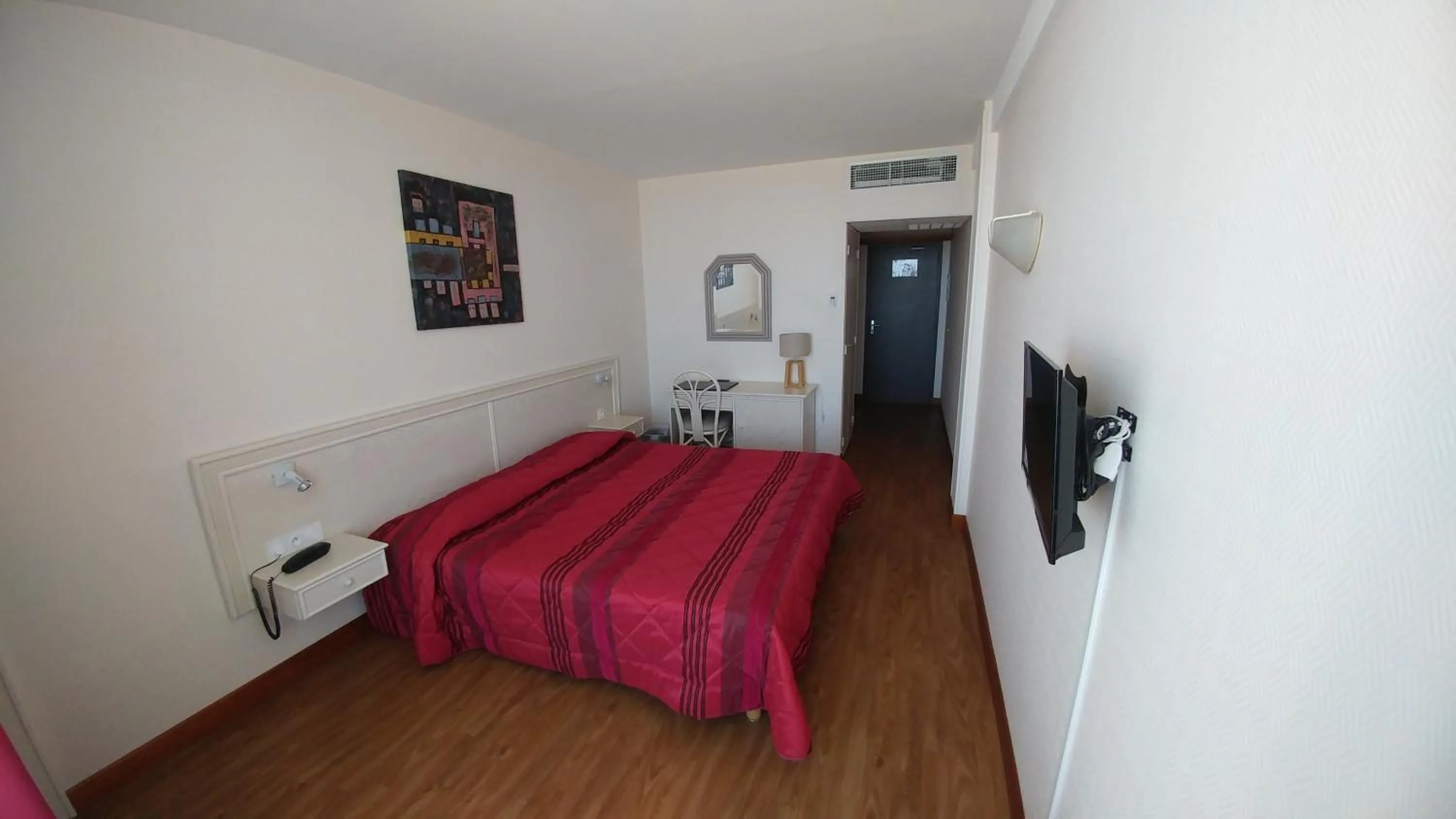 Photo of the whole room, Bed in Hotel Mira-Mar