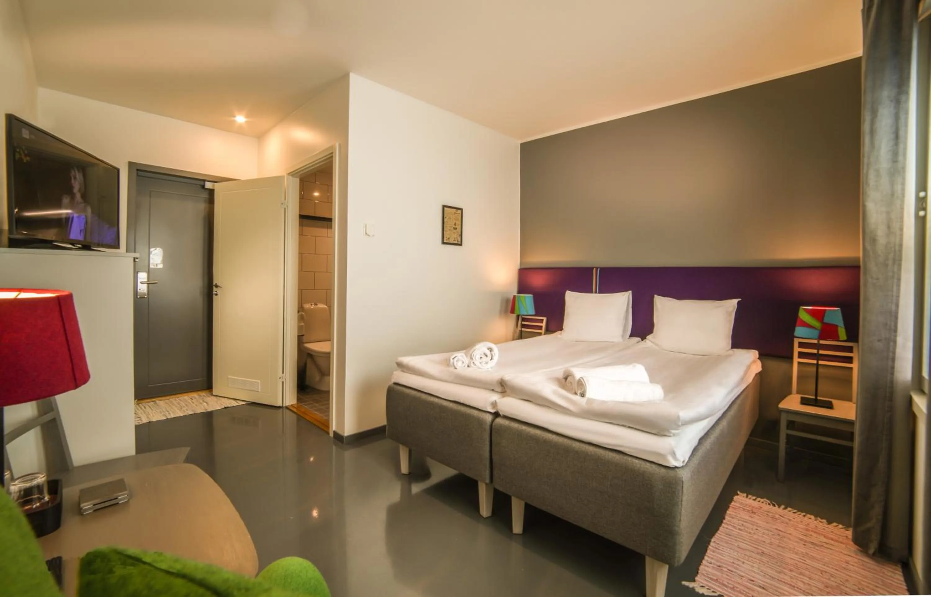 Bedroom, Bed in Hotelli HiljaHelena