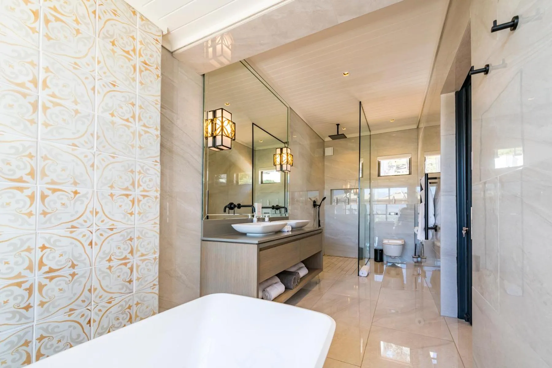 Shower in La Petite Ferme