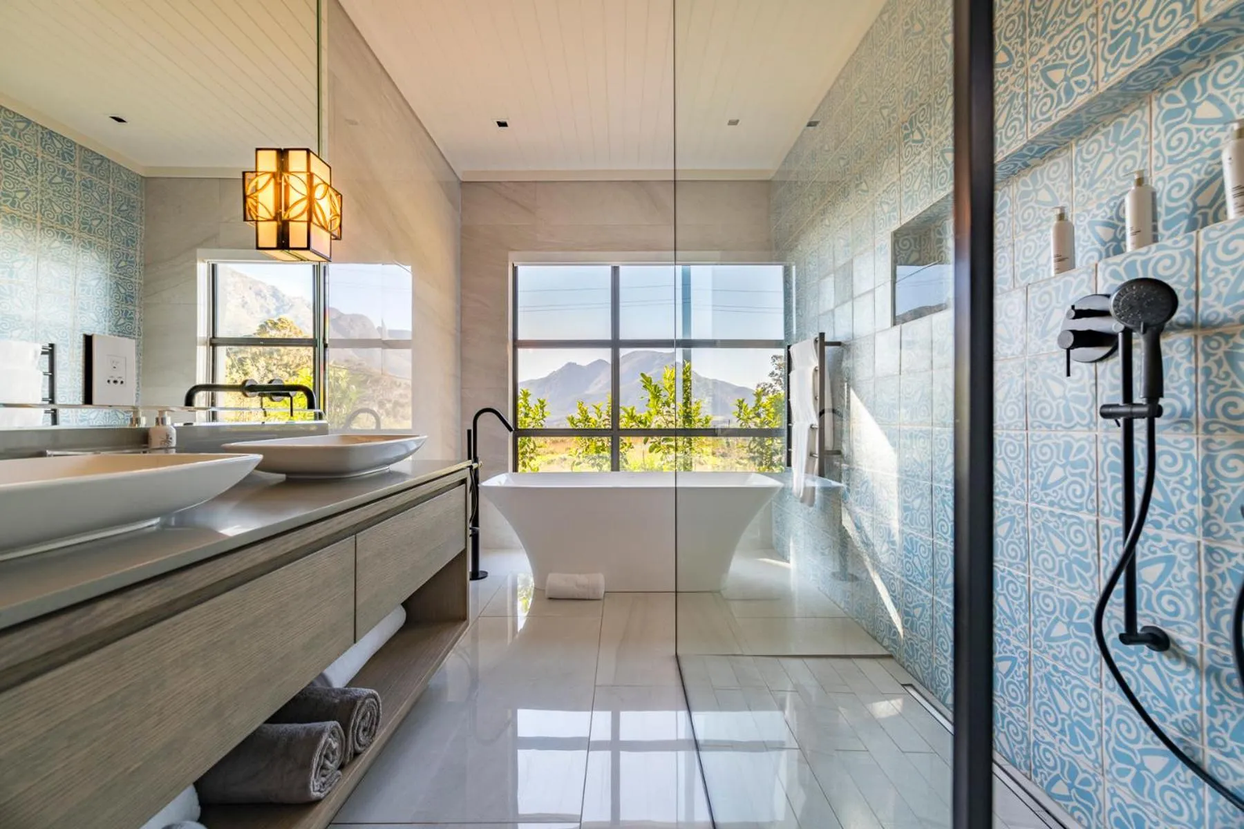 Shower in La Petite Ferme