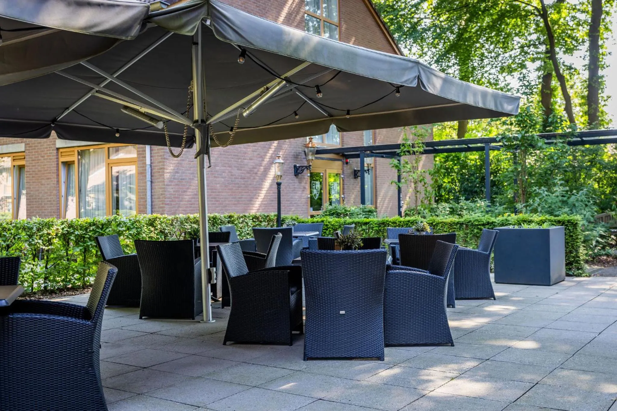 Property building in Hof van Putten