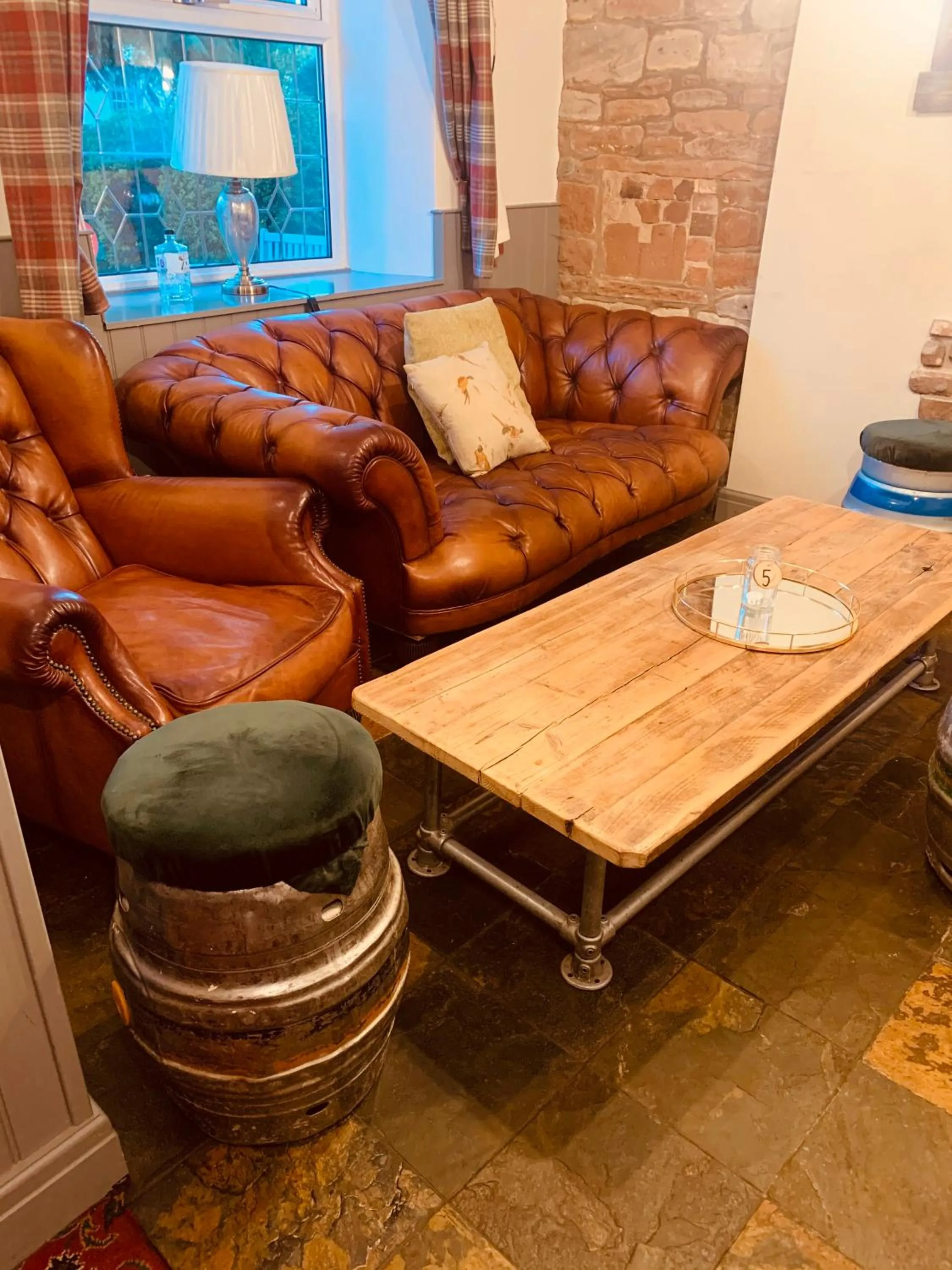 Lounge or bar in The Sun Inn