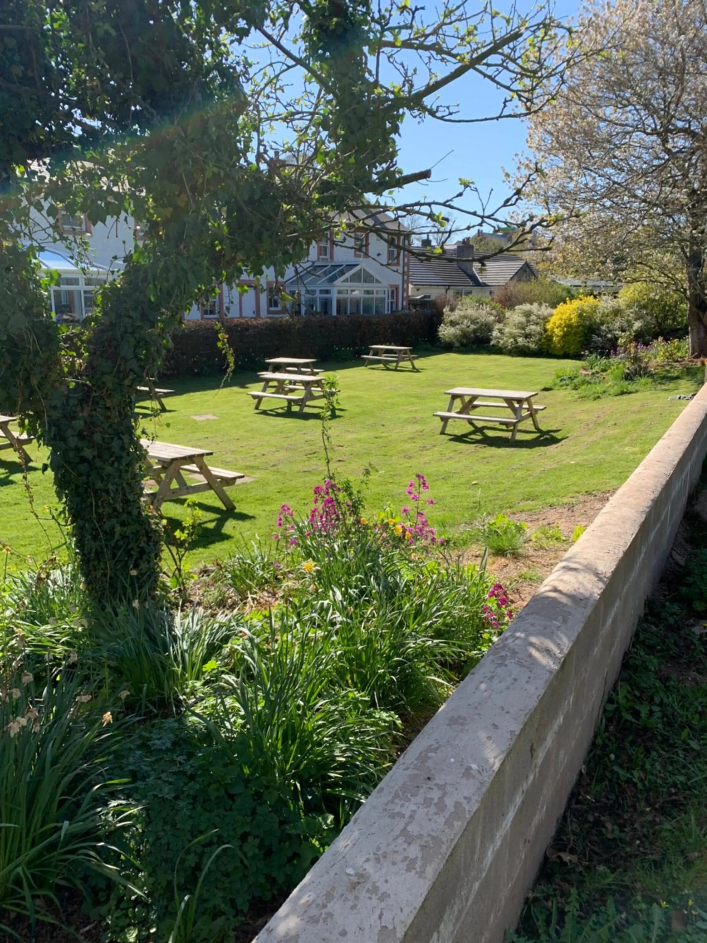 Garden in The Sun Inn