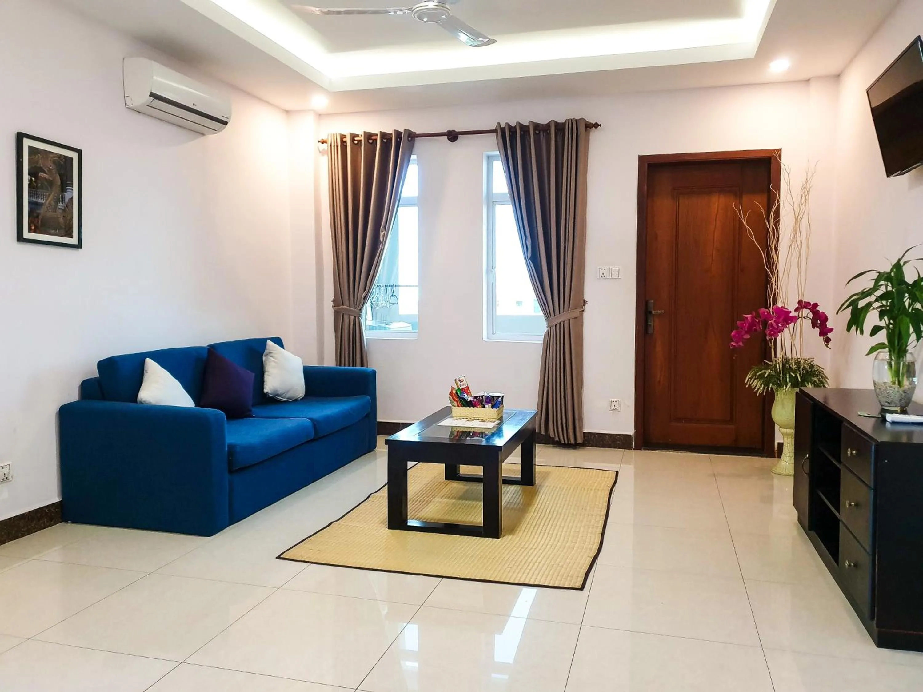 Living room in La Belle Residence