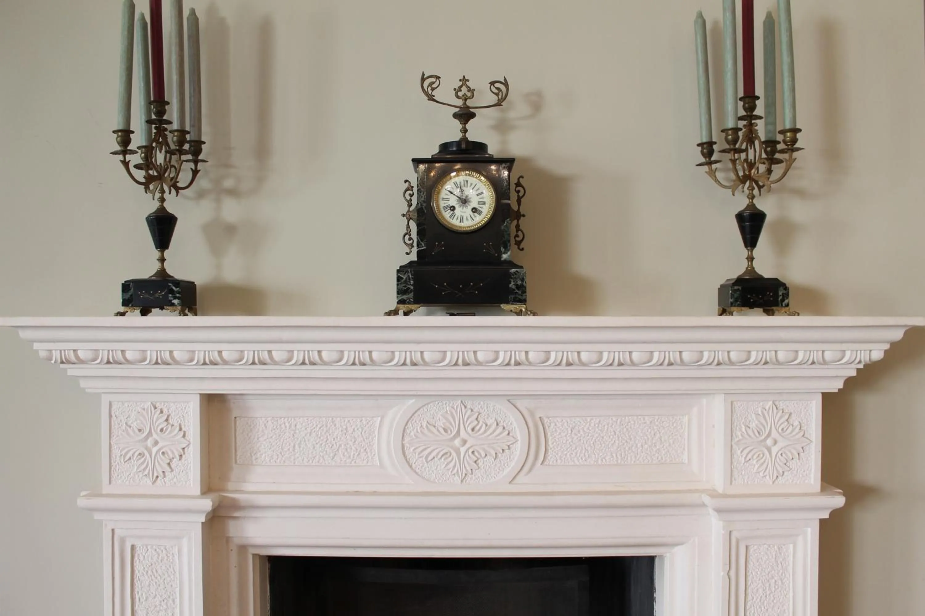 Decorative detail in Villa Abbamer