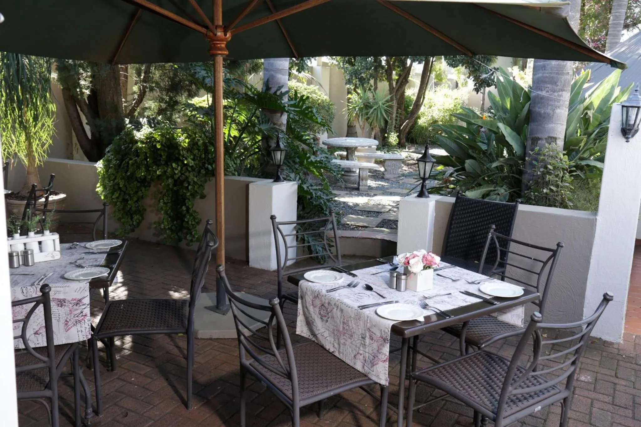 Restaurant/places to eat in Oxford Lodge Vryheid