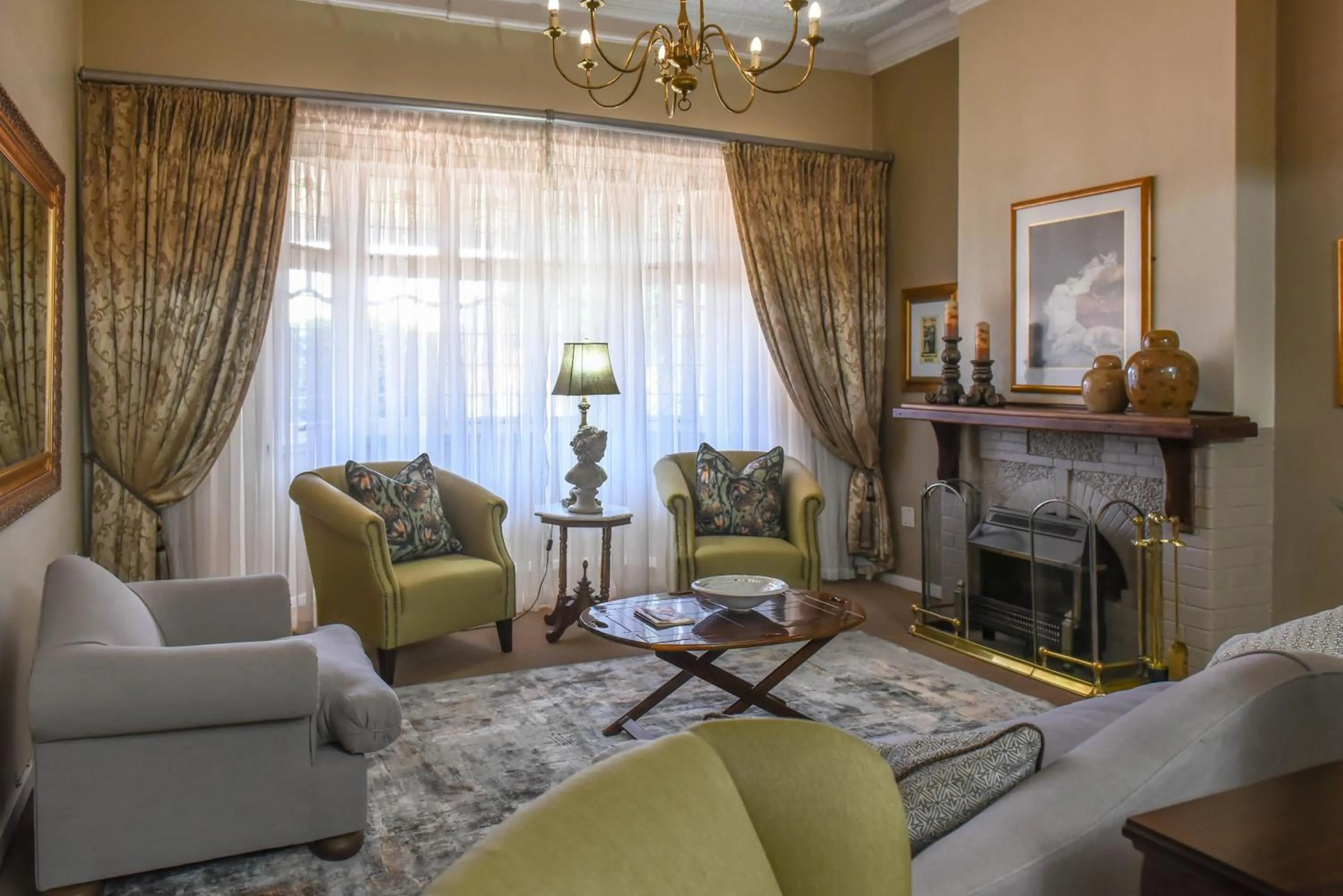 sunbed in Oxford Lodge Vryheid