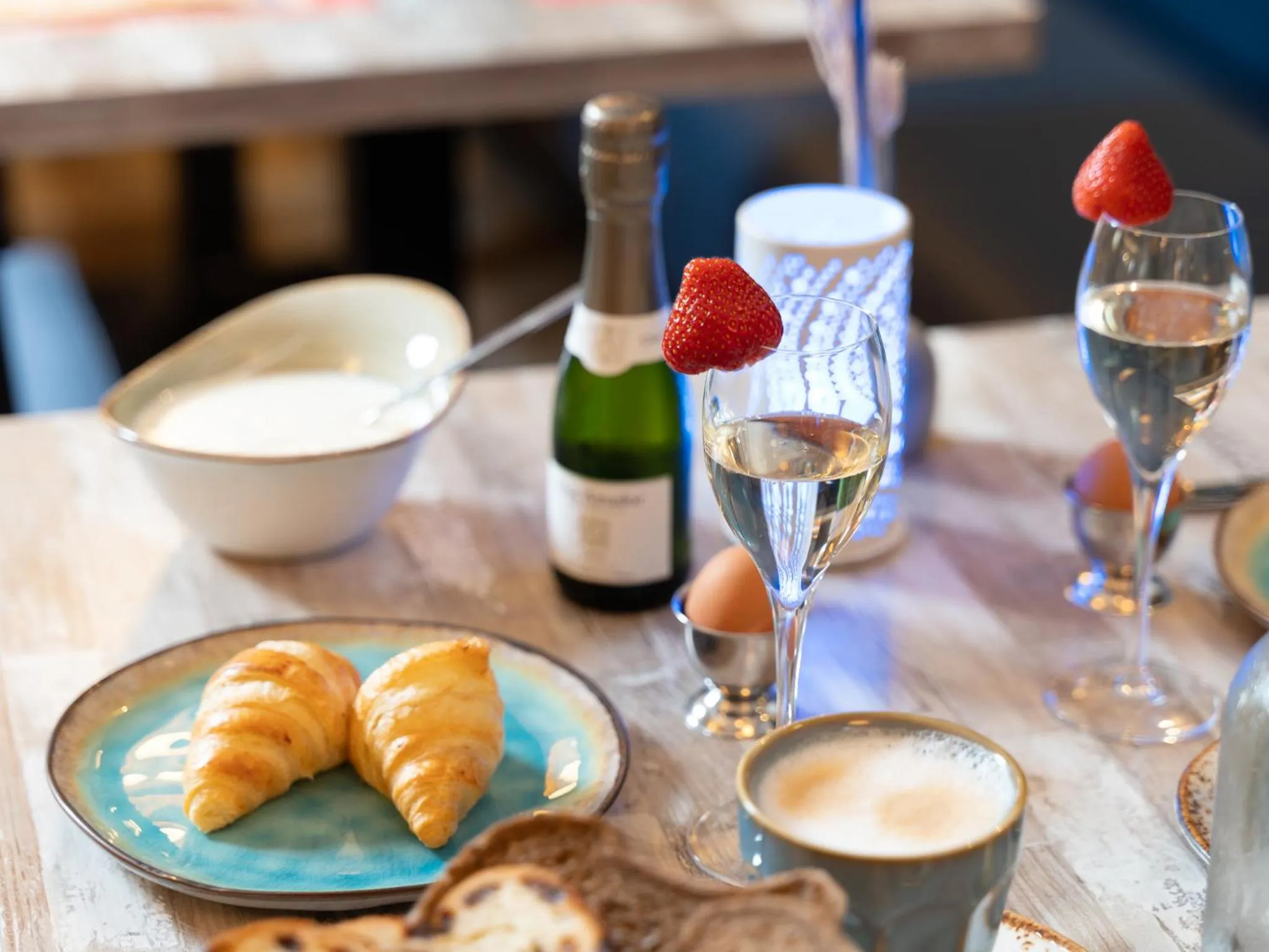 Restaurant/places to eat in Hotel de Burg