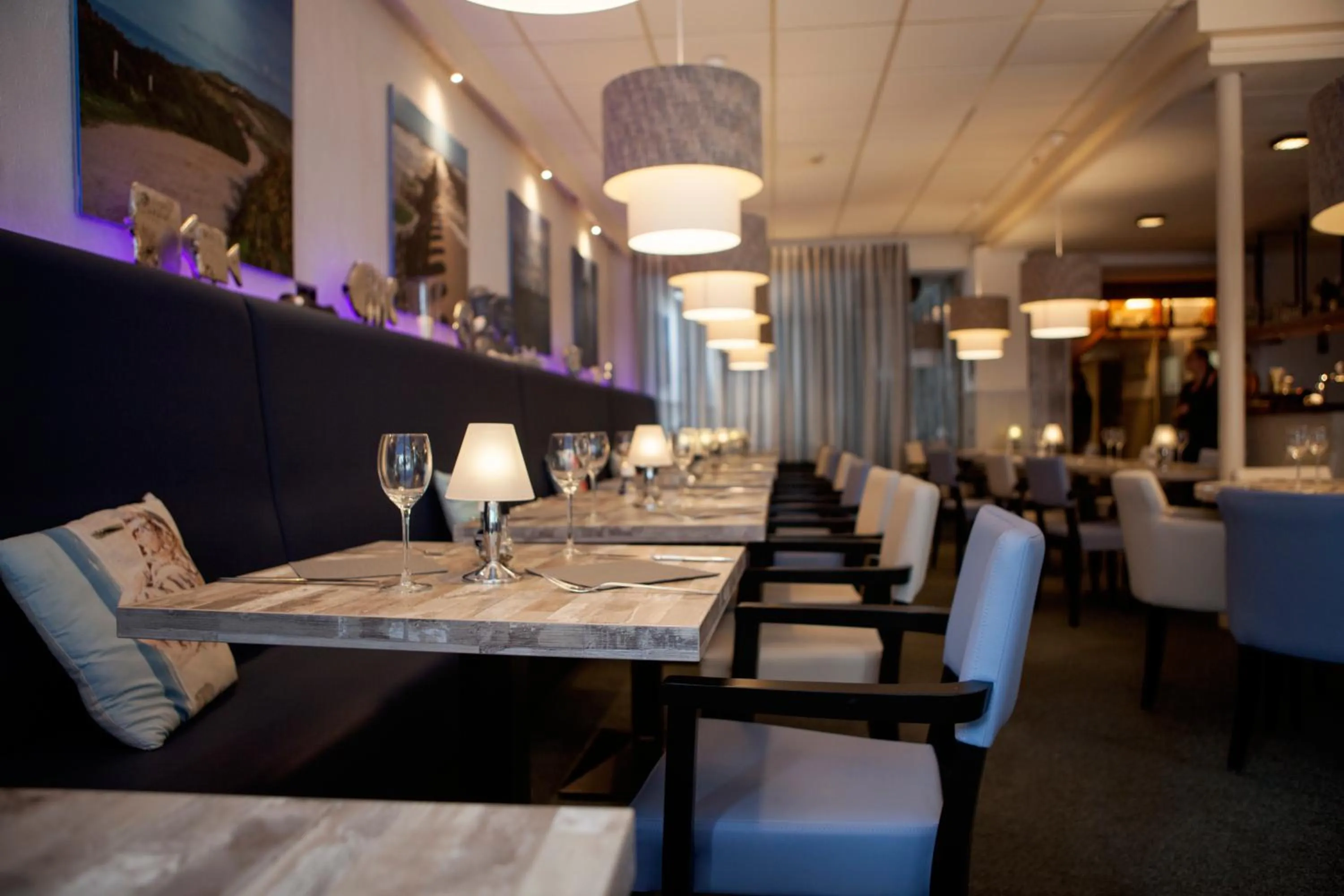 Restaurant/places to eat in Hotel de Burg