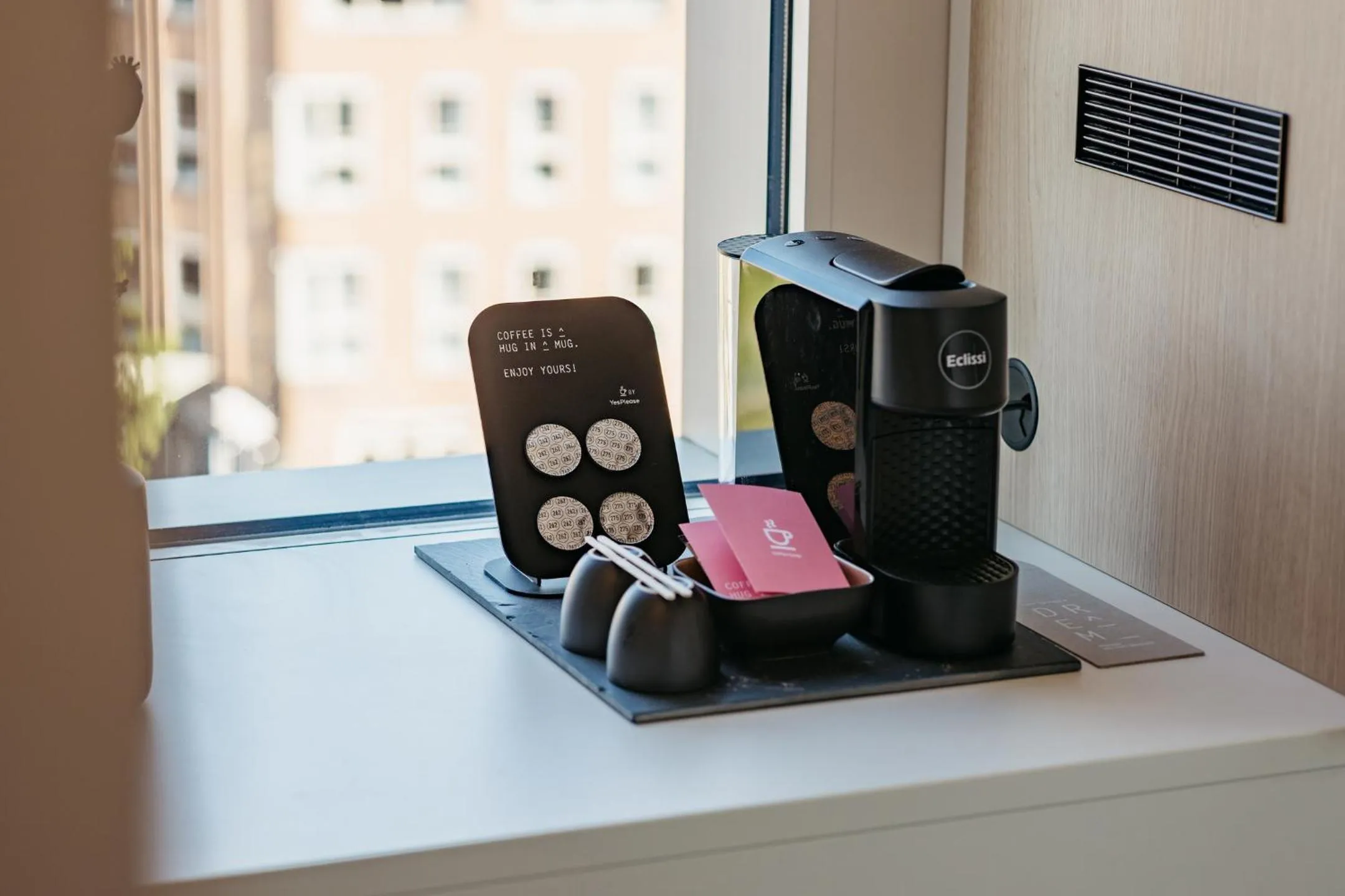 Coffee/tea facilities in Hotel Casa Amsterdam