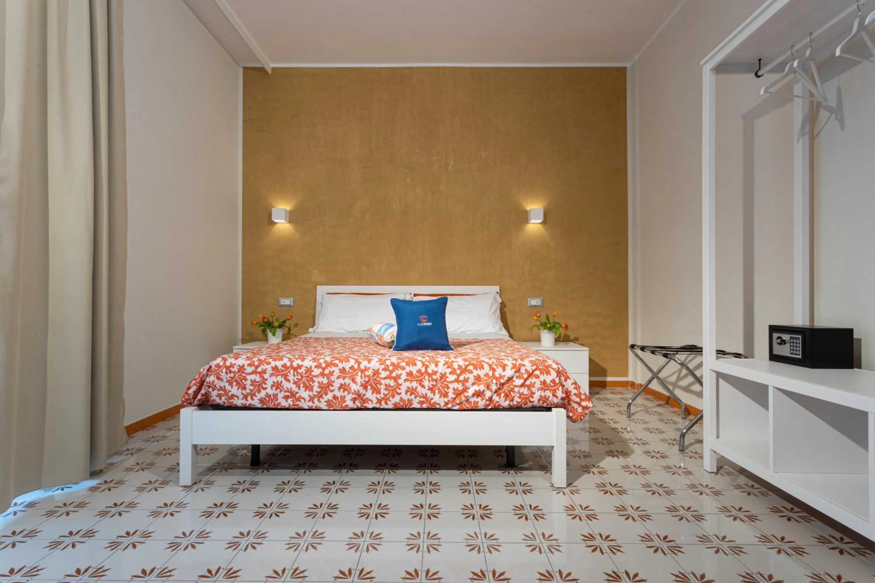 Bedroom, Bed in The Reef Sorrento