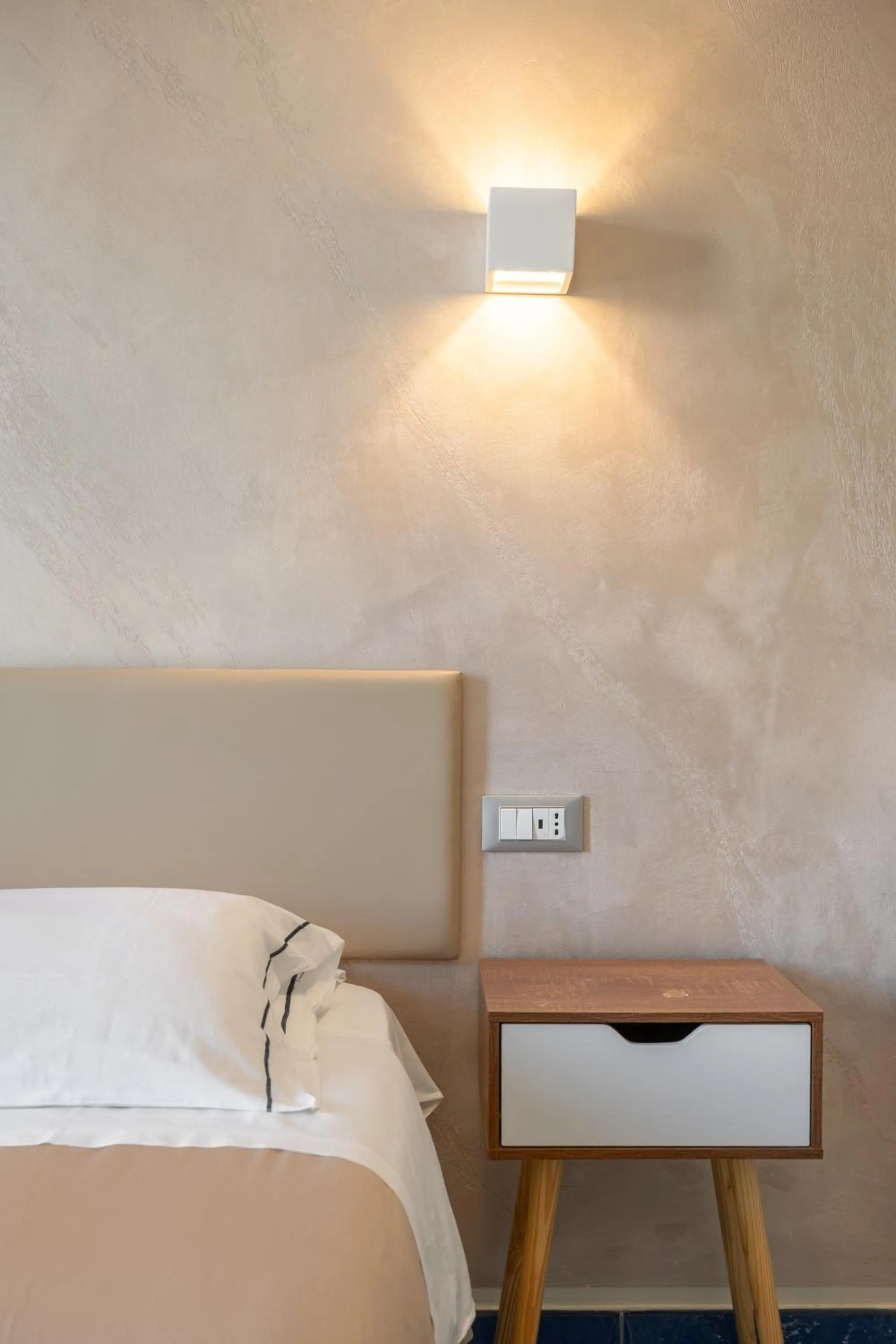 Bed in The Reef Sorrento