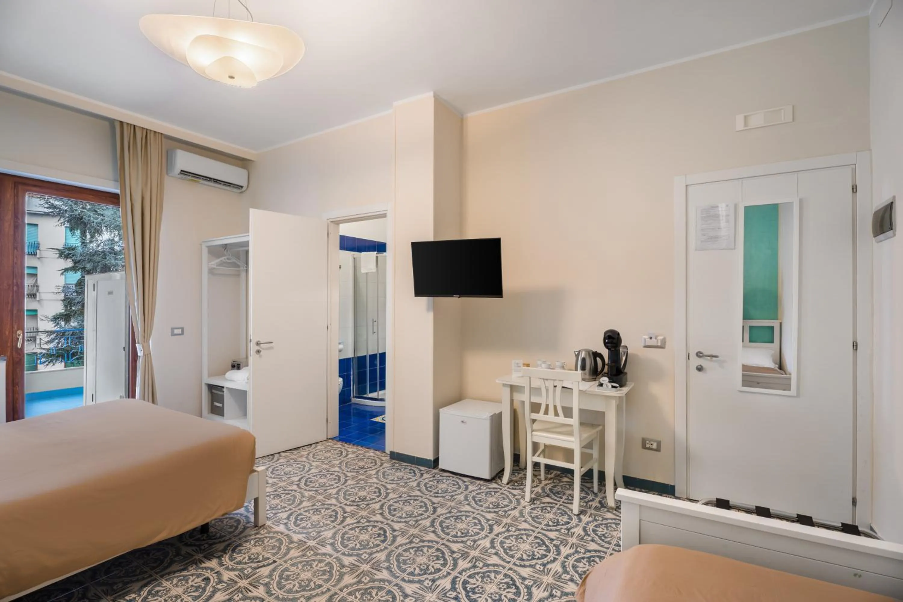 Bathroom in The Reef Sorrento