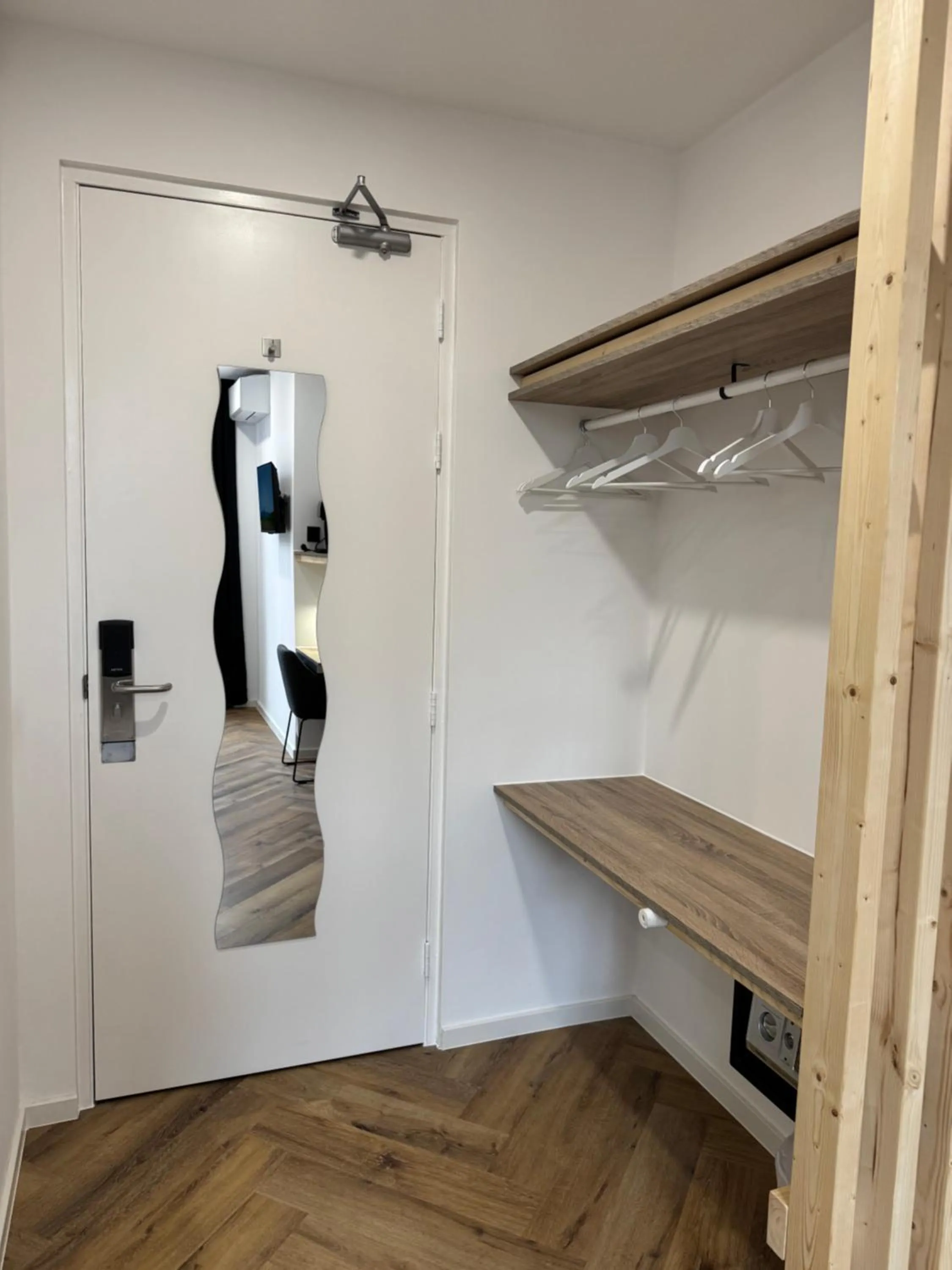 locker in Hotel Port