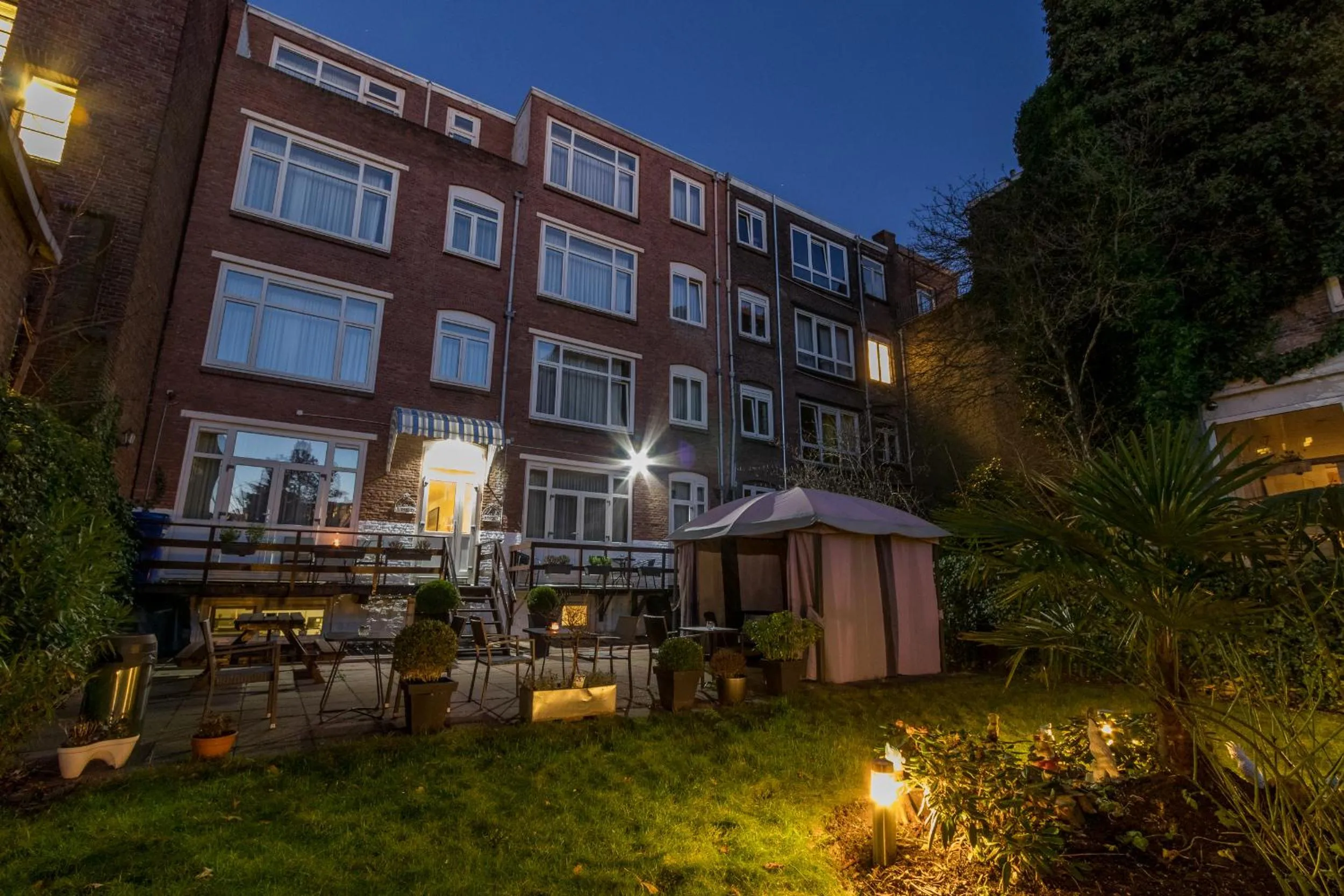 Garden in Hotel Port