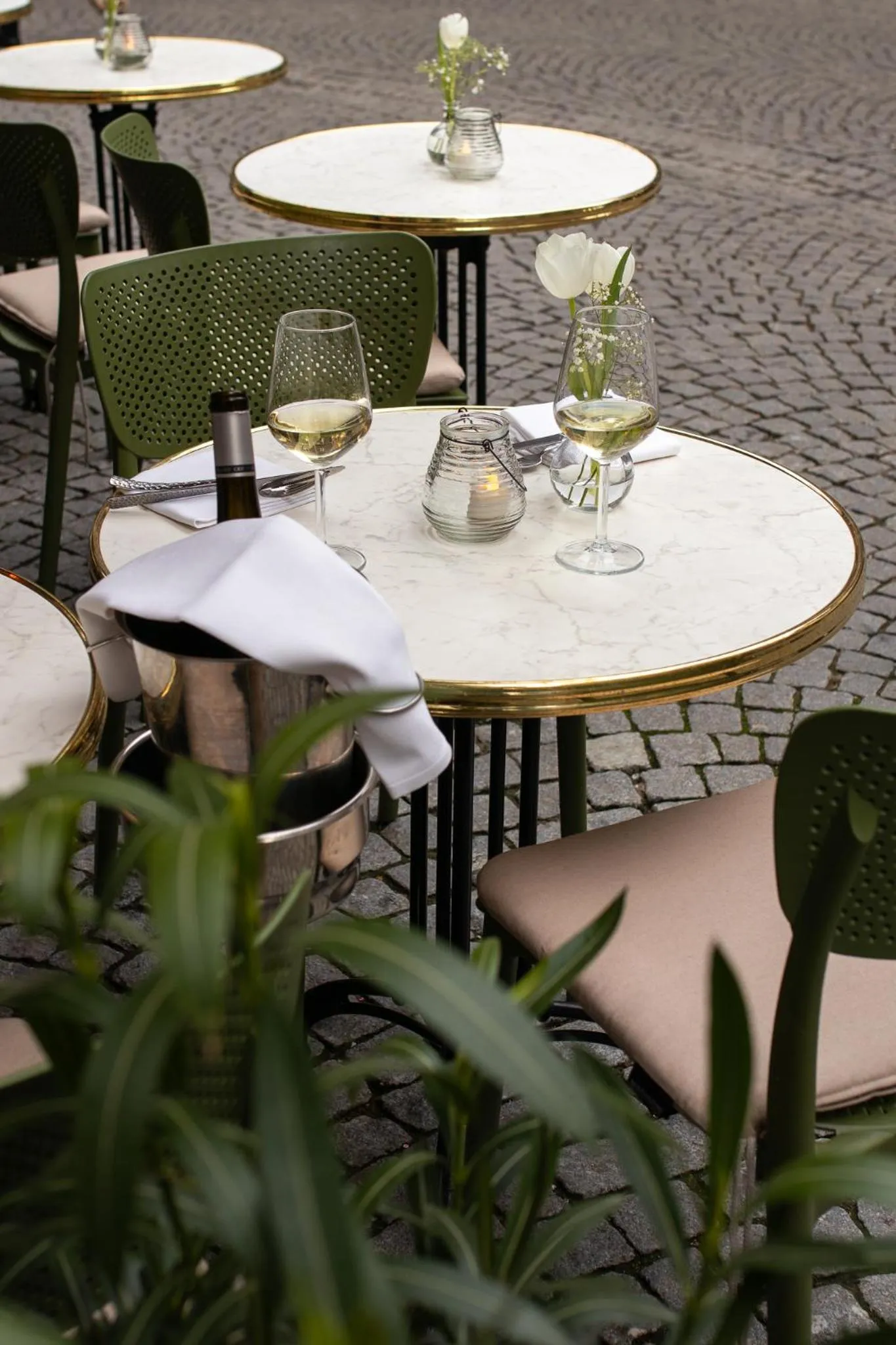 Restaurant/places to eat in Le Virage bistro en hotel