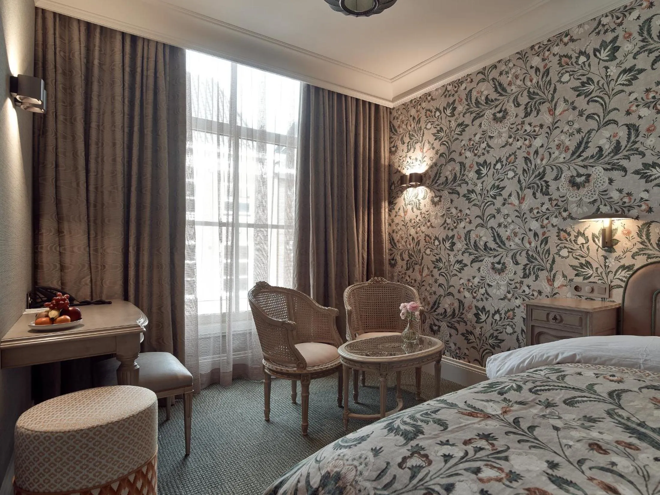 Photo of the whole room, Bed in Good Seasons Hotel Den Bosch