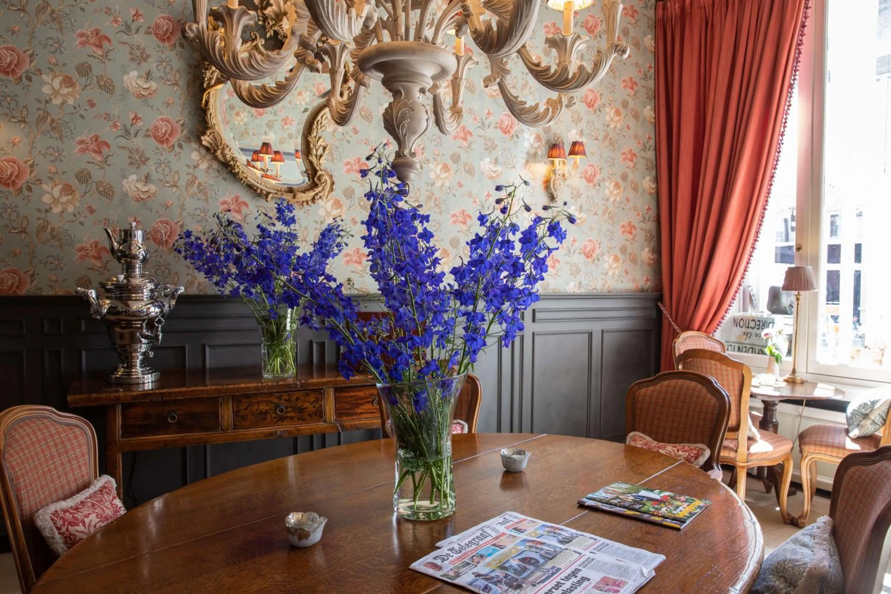 Lobby or reception in Good Seasons Hotel Den Bosch