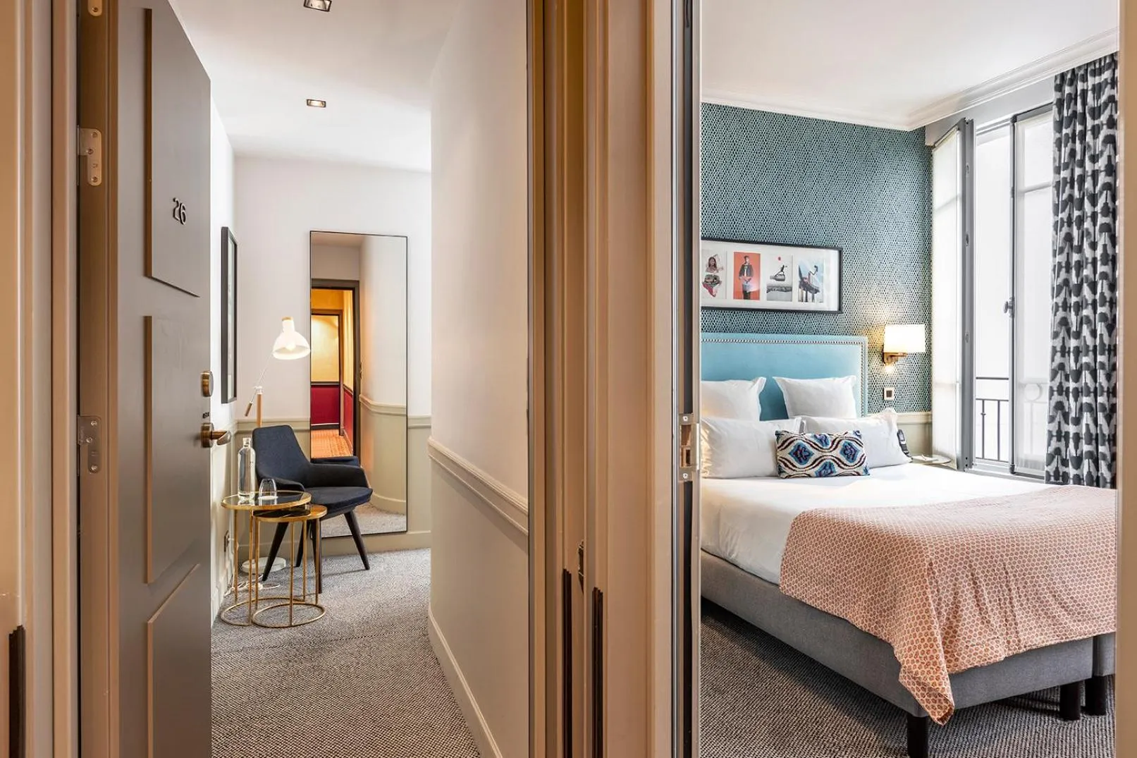 Photo of the whole room, Bed in Hôtel Adèle & Jules