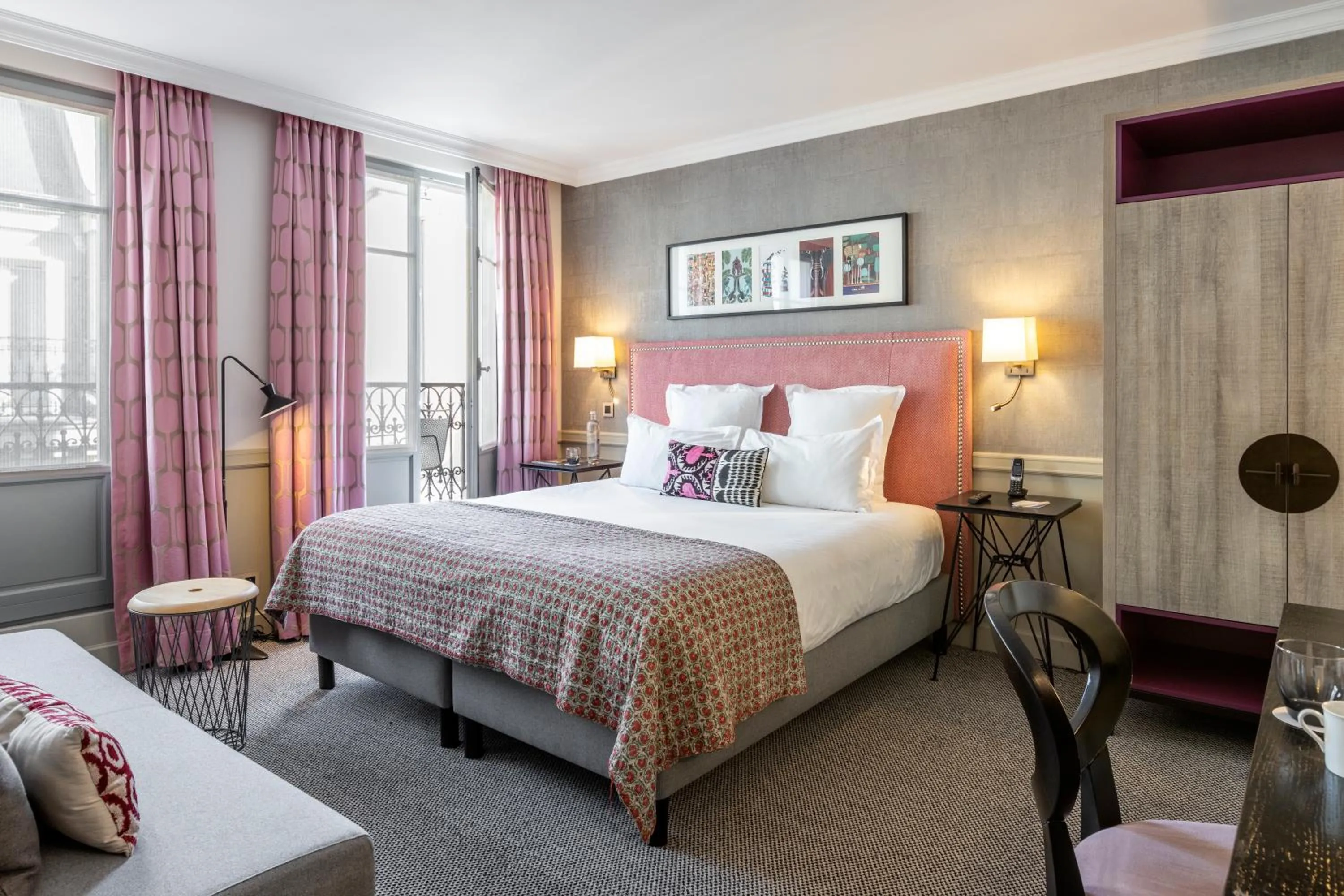 Bed in Hôtel Adèle & Jules