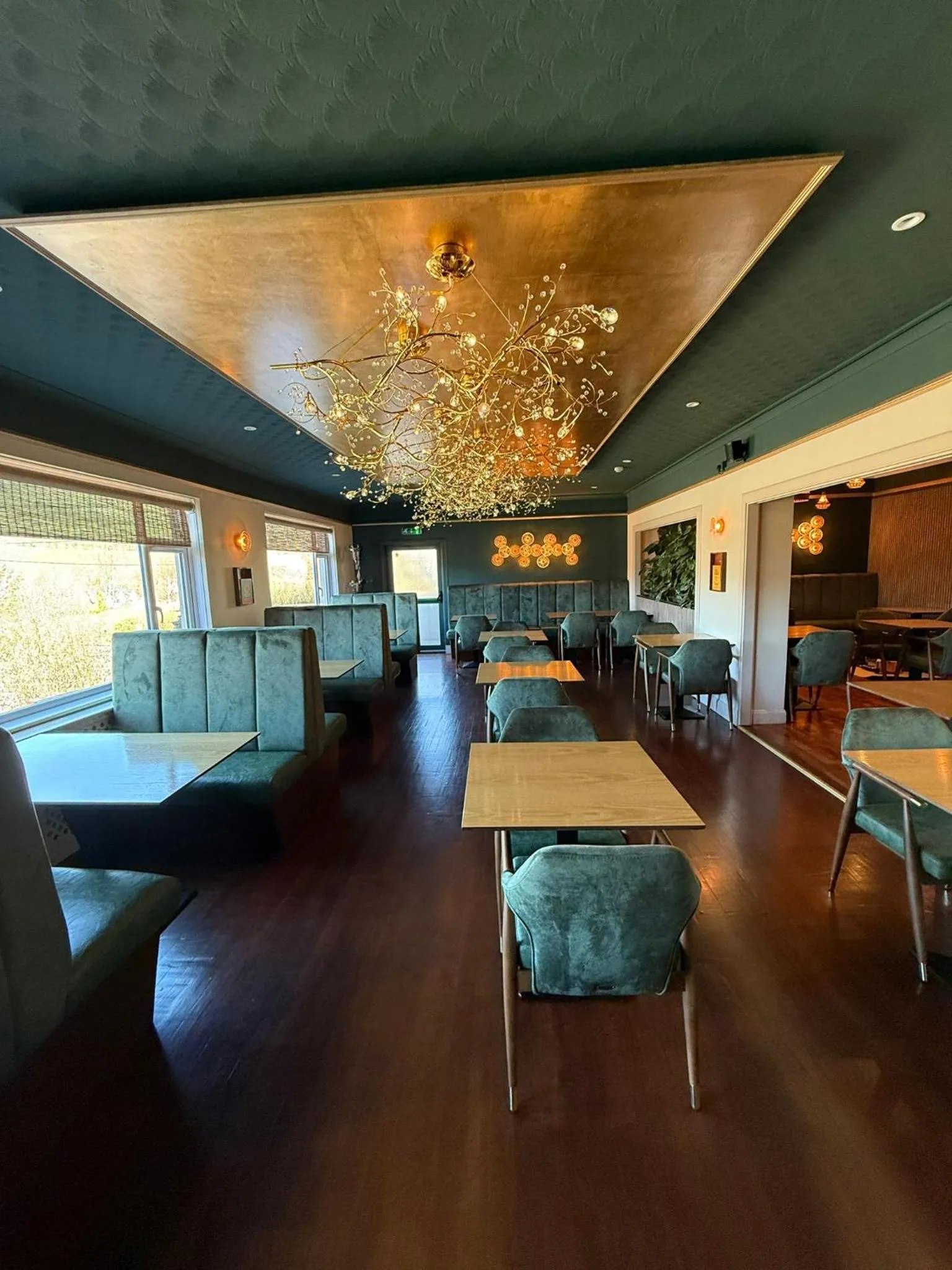 Restaurant/places to eat in Craigvrack Hotel & Restaurant