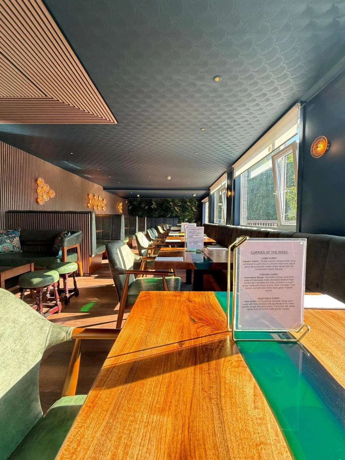 Restaurant/places to eat in Craigvrack Hotel & Restaurant